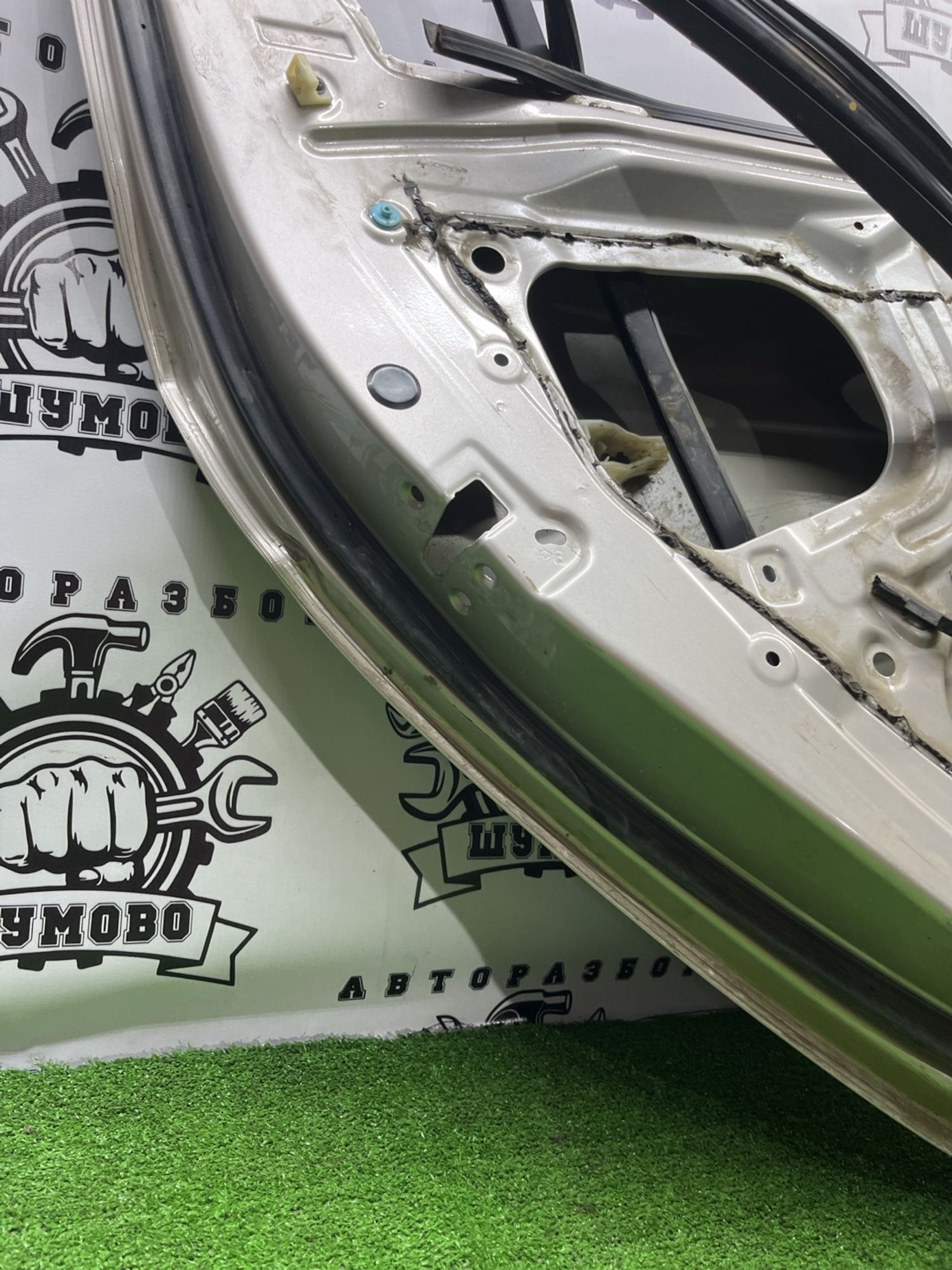https://ycs.partsauto.market/partsauto-images/thmbs/userImages/cca1856e256b5441544f9aba03b424a6/part/578d357b-f793-40b4-a826-a9e6b2fad746_1782569932284.jpg
