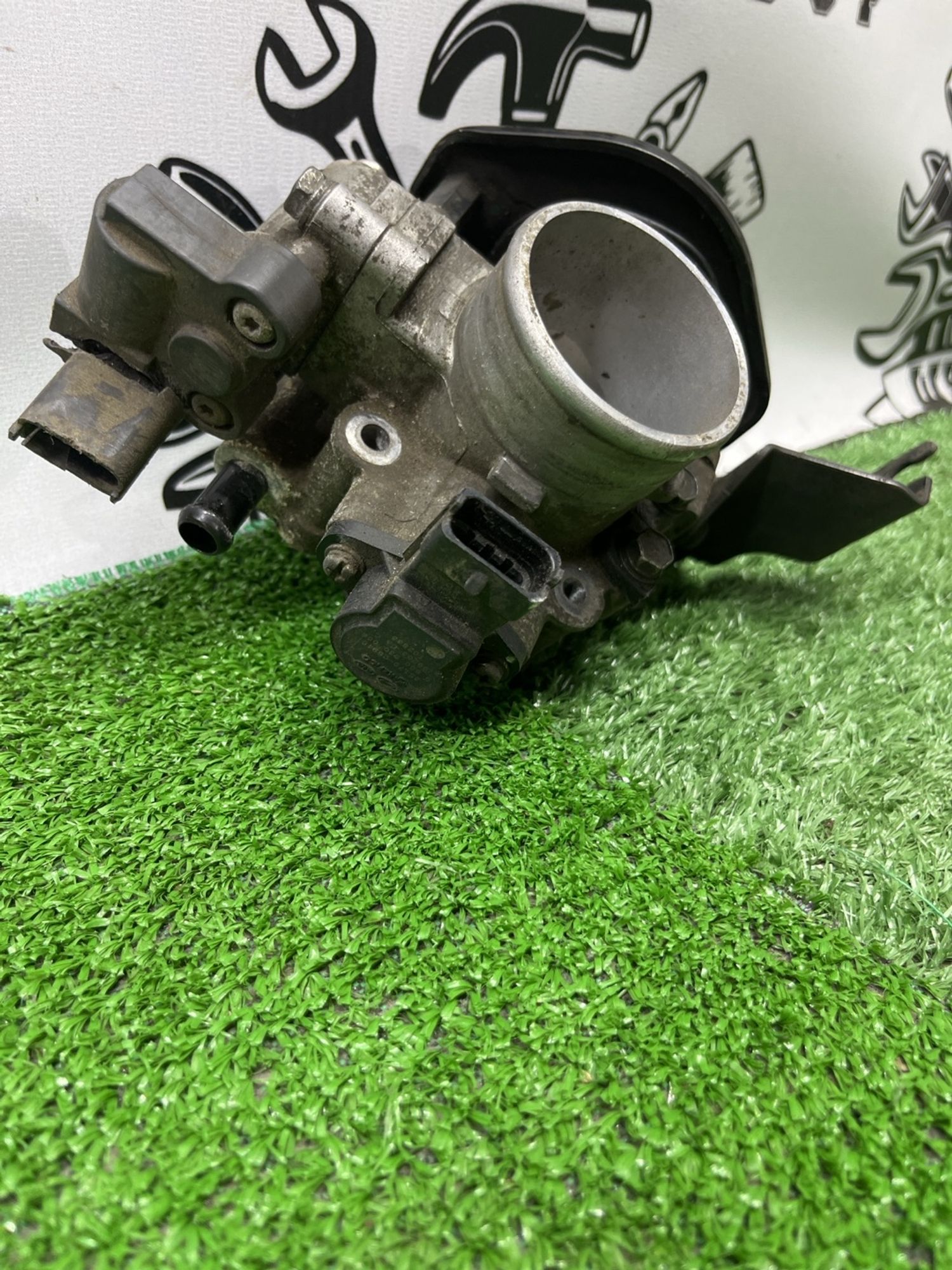 https://ycs.partsauto.market/partsauto-images/thmbs/userImages/cca1856e256b5441544f9aba03b424a6/part/580ba48d-efa2-4f50-b420-80e5304c2176_1782569008889.jpg
