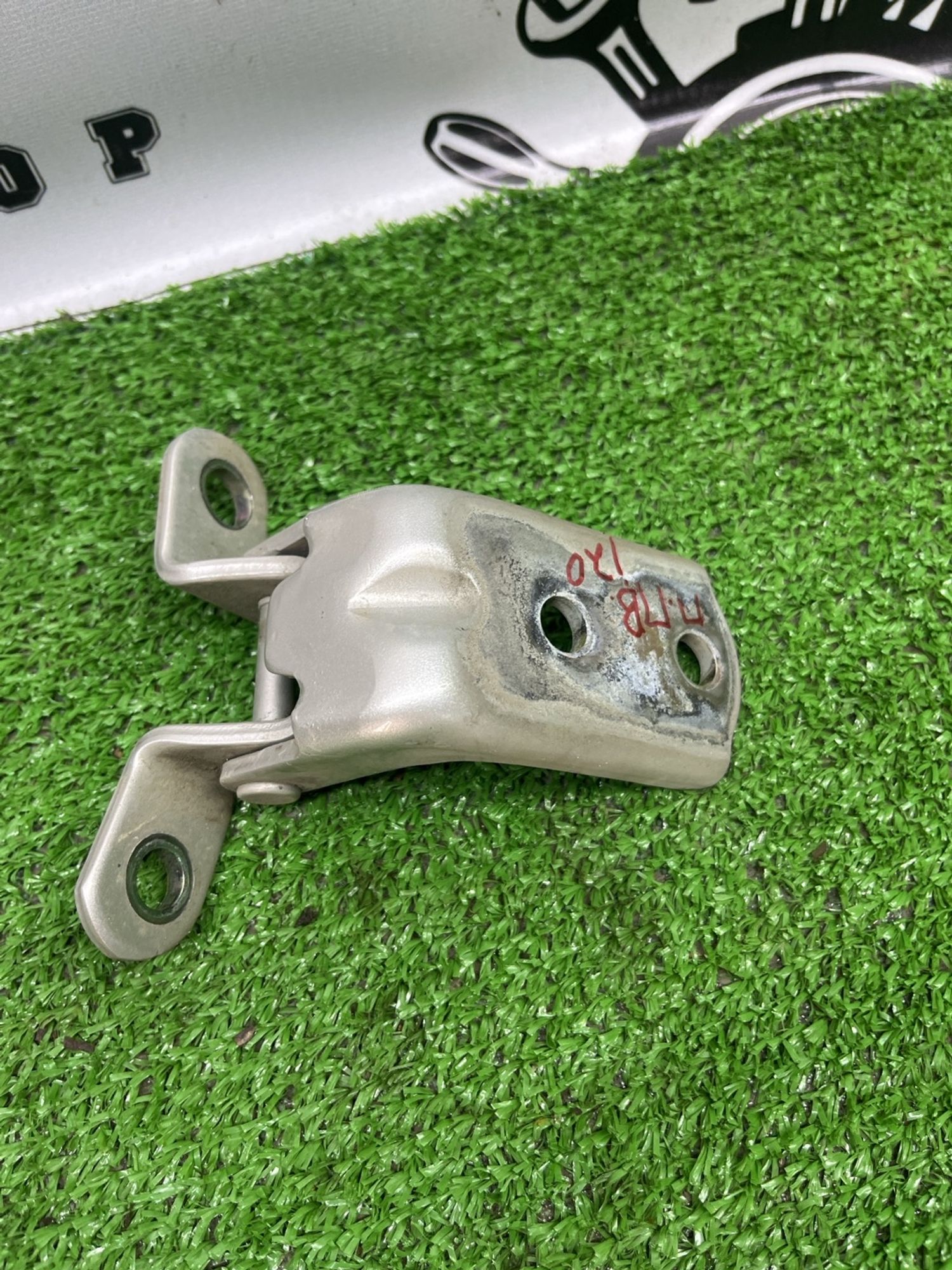 https://ycs.partsauto.market/partsauto-images/thmbs/userImages/cca1856e256b5441544f9aba03b424a6/part/581bbc99-beb4-4407-a40c-e1cf905fbb85_1782805486463.jpg