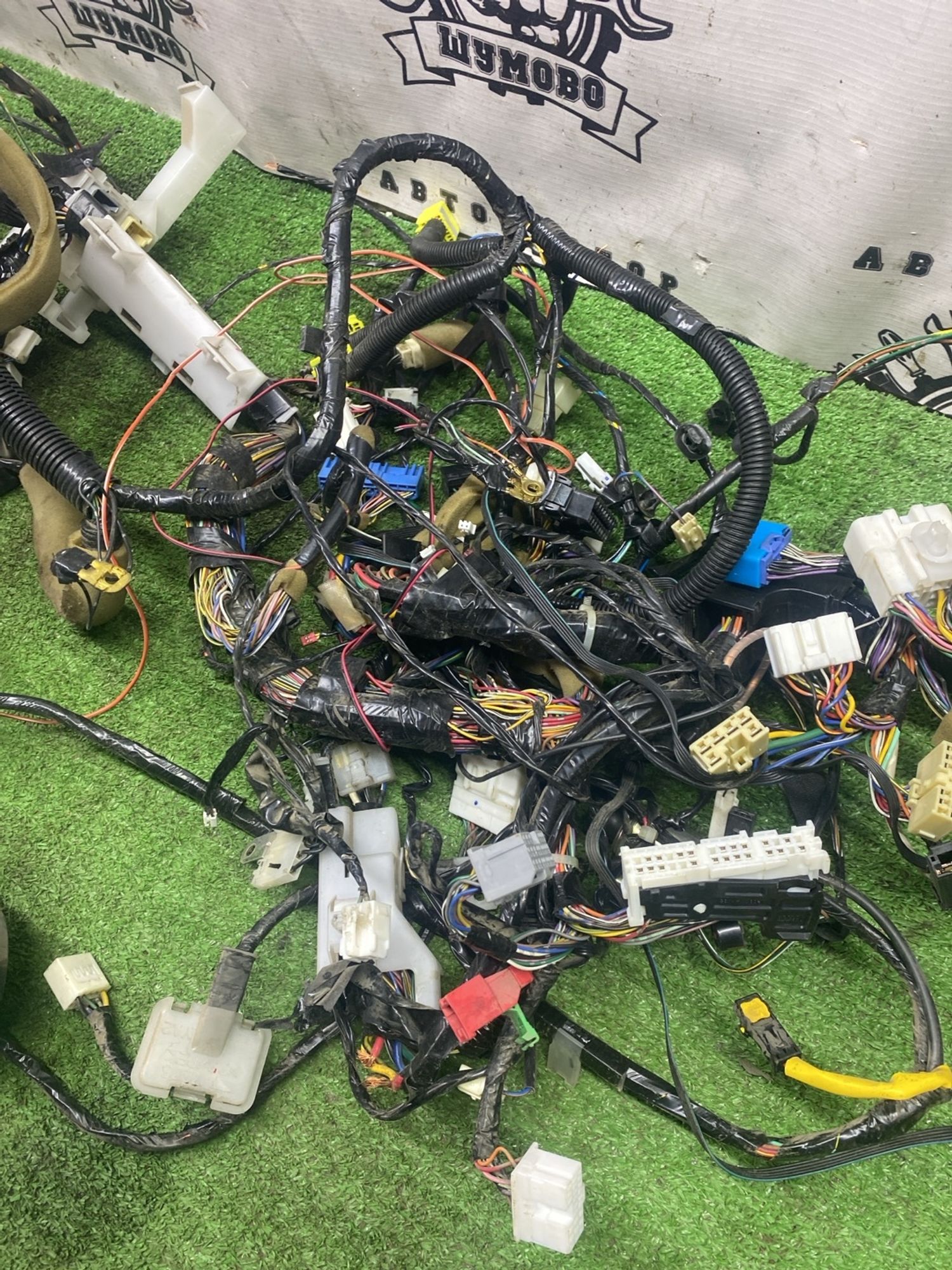 https://ycs.partsauto.market/partsauto-images/thmbs/userImages/cca1856e256b5441544f9aba03b424a6/part/586fe7cd-6df0-4757-a851-64e5e7f995fd_1780132389332.jpg