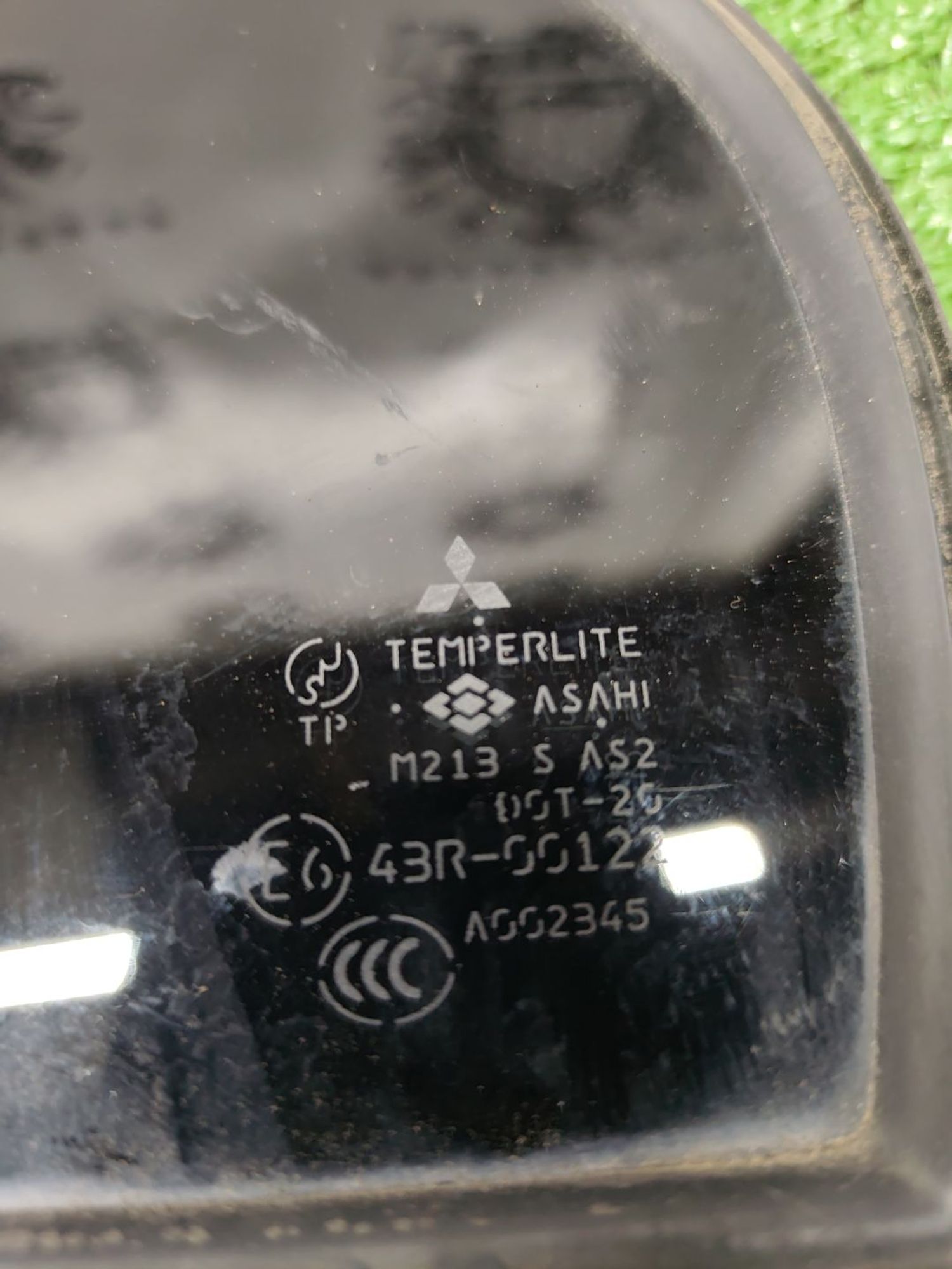 https://ycs.partsauto.market/partsauto-images/thmbs/userImages/cca1856e256b5441544f9aba03b424a6/part/58a6a292-9c99-4585-a6ae-7efd2019d89f_1779256588181.jpg