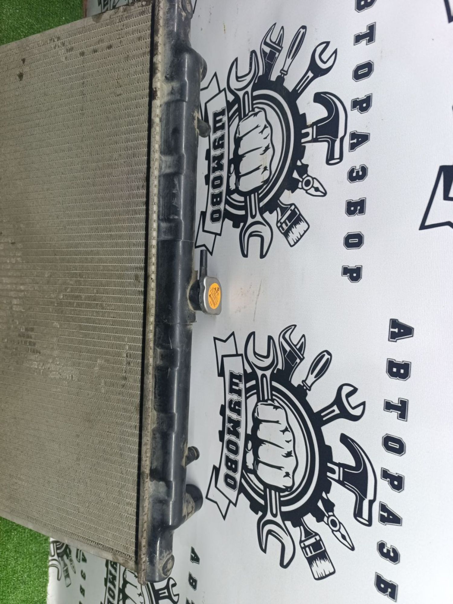 https://ycs.partsauto.market/partsauto-images/thmbs/userImages/cca1856e256b5441544f9aba03b424a6/part/5a4066c6-fd3c-4a70-8647-c3392bda5356_1789384777447.jpg