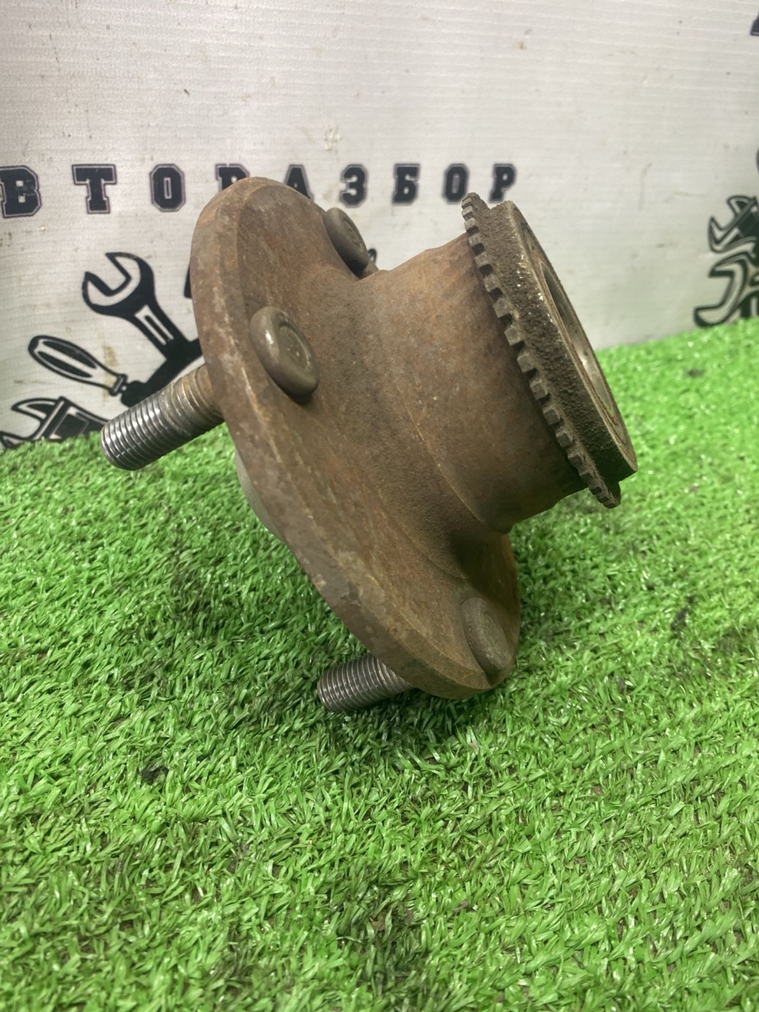 https://ycs.partsauto.market/partsauto-images/thmbs/userImages/cca1856e256b5441544f9aba03b424a6/part/5a624cc0-fb93-49e8-8eef-42608e807f3b_1780044815243.jpg