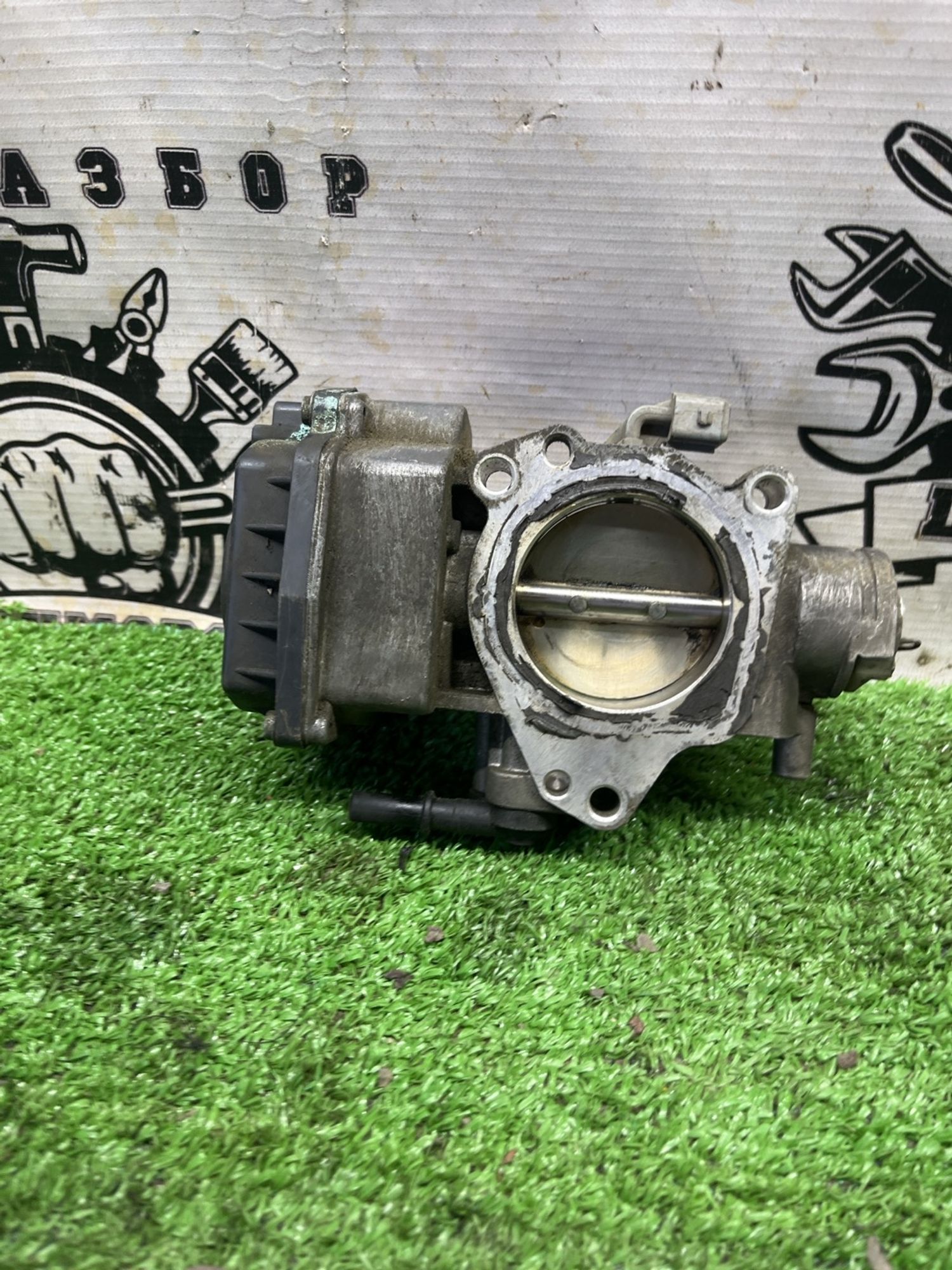 https://ycs.partsauto.market/partsauto-images/thmbs/userImages/cca1856e256b5441544f9aba03b424a6/part/5aa77eb6-9eb0-41c8-9904-883e33a01a92_1777459083217.jpg