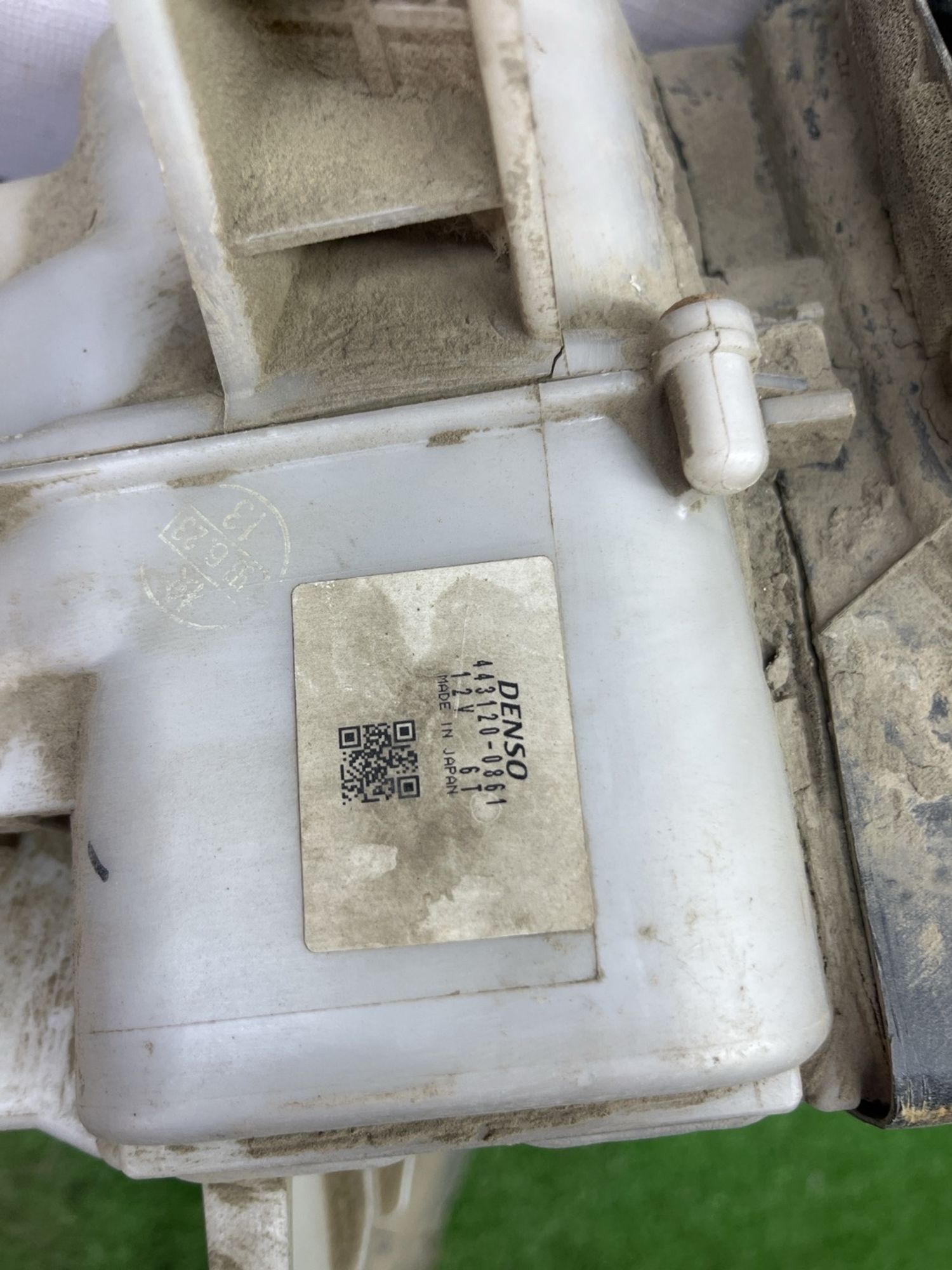 https://ycs.partsauto.market/partsauto-images/thmbs/userImages/cca1856e256b5441544f9aba03b424a6/part/5b4a77e8-5f10-4f3d-8227-5dc2948177c4_1775641289153.jpg