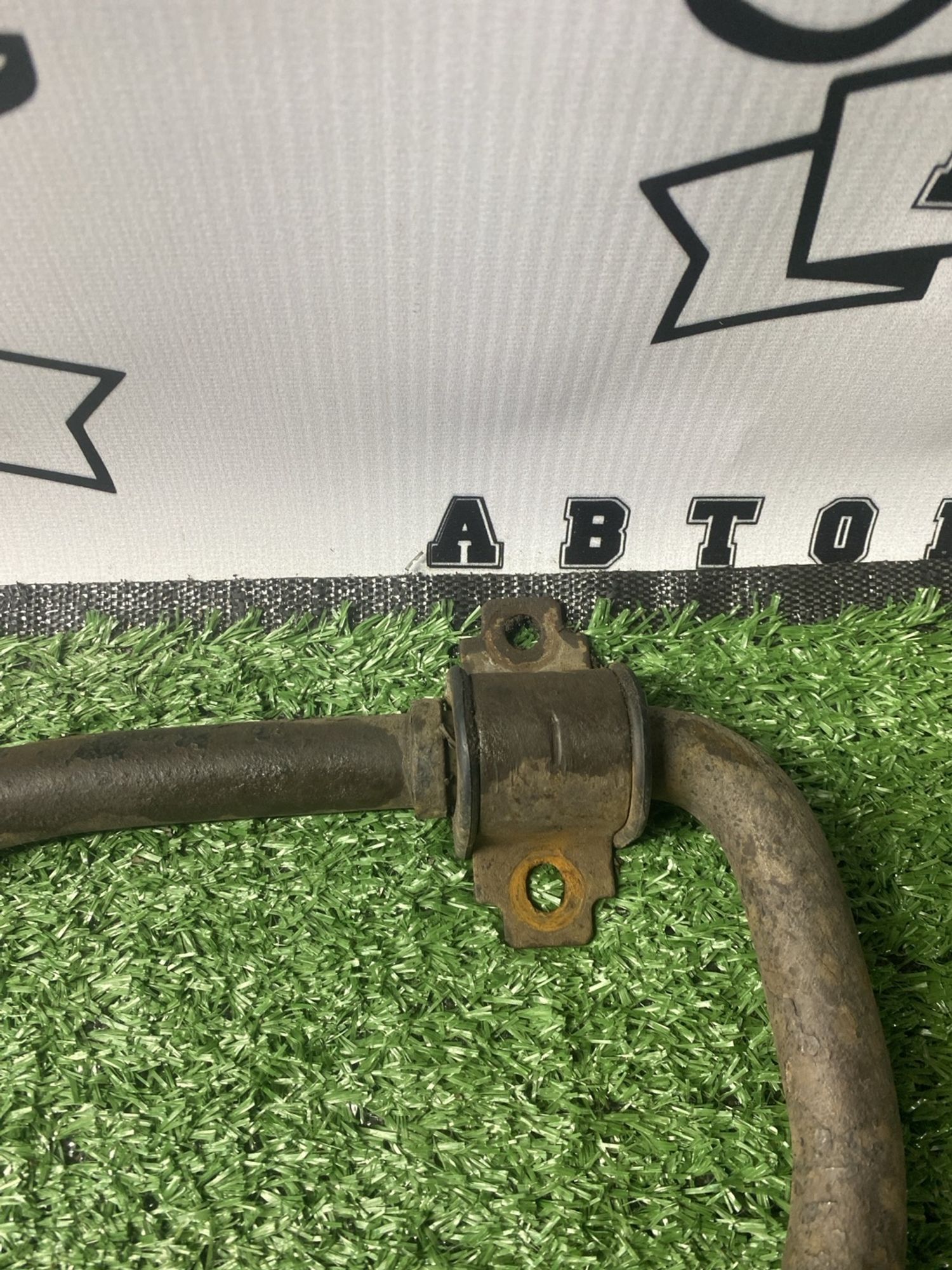 https://ycs.partsauto.market/partsauto-images/thmbs/userImages/cca1856e256b5441544f9aba03b424a6/part/5db1404b-3b96-4ef1-81c5-a96c8274616e_1781076077747.jpg