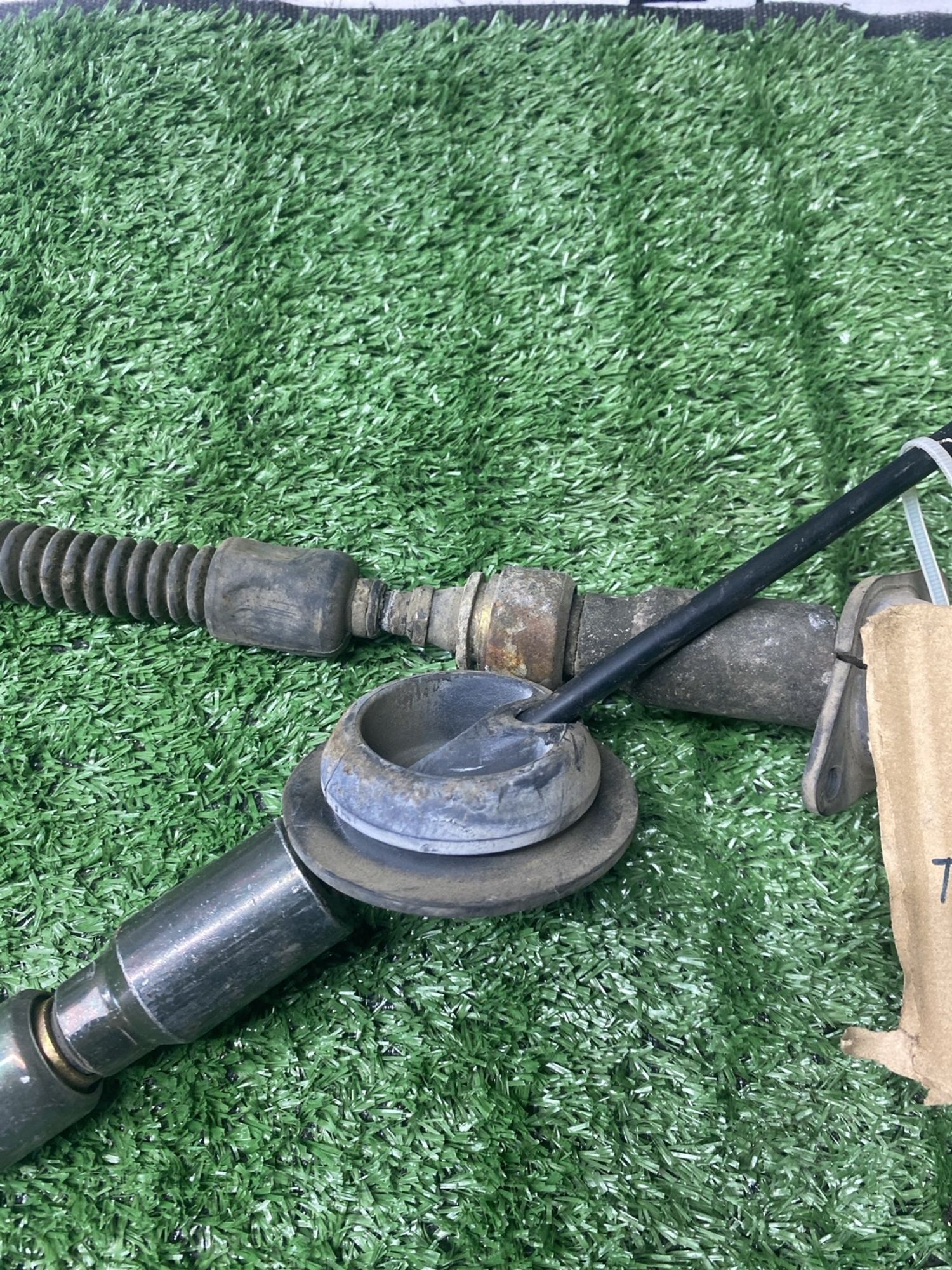 https://ycs.partsauto.market/partsauto-images/thmbs/userImages/cca1856e256b5441544f9aba03b424a6/part/5ebf6936-ab00-4799-97a9-eeb07be70d3a_1781070633617.jpg
