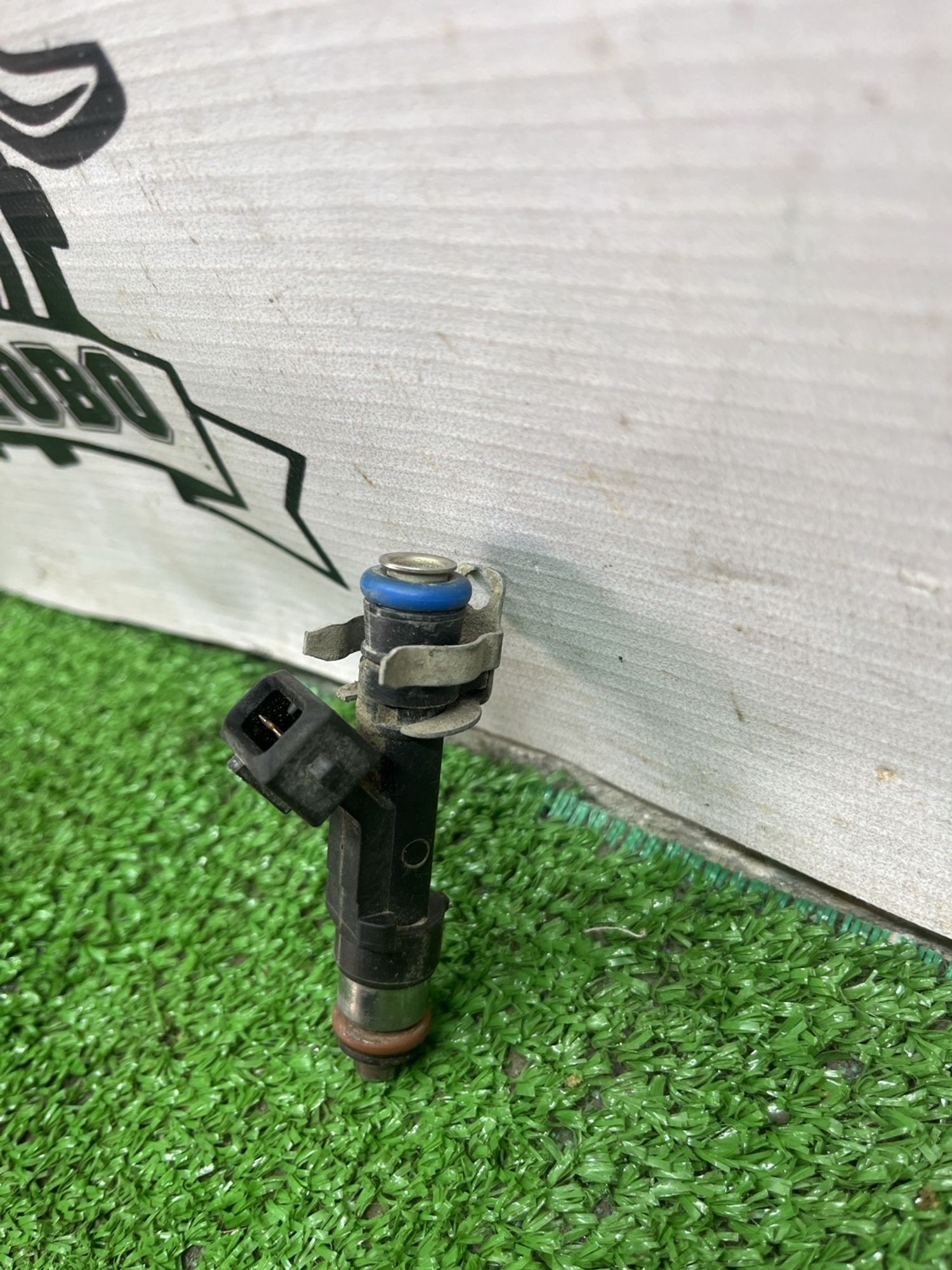 https://ycs.partsauto.market/partsauto-images/thmbs/userImages/cca1856e256b5441544f9aba03b424a6/part/5eefeece-61d4-4744-8587-7482b74fa7f5_1774856554203.jpg