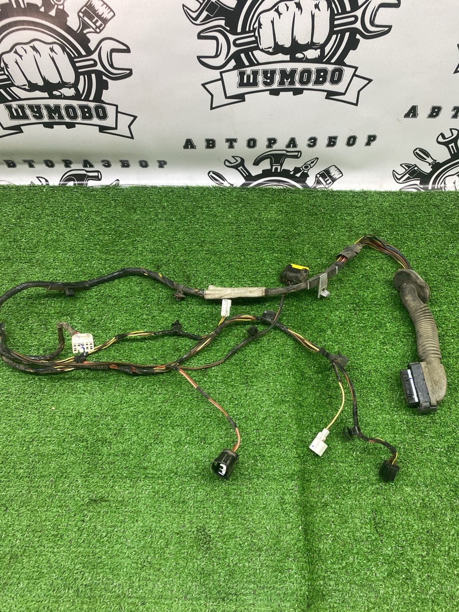 https://ycs.partsauto.market/partsauto-images/thmbs/userImages/cca1856e256b5441544f9aba03b424a6/part/5f5d1be5-ea29-4072-bfc6-80b28eecd08f_1782803109991.jpg
