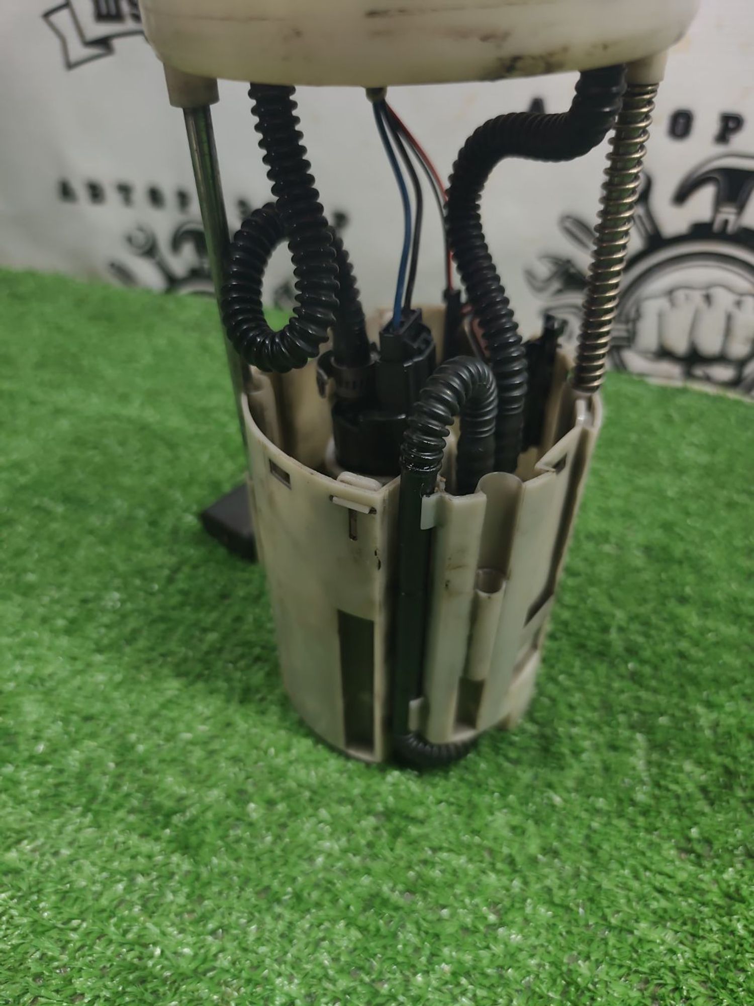 https://ycs.partsauto.market/partsauto-images/thmbs/userImages/cca1856e256b5441544f9aba03b424a6/part/5fb8fff2-3d49-46cb-8165-f813c8801d2a_1780921999846.jpg