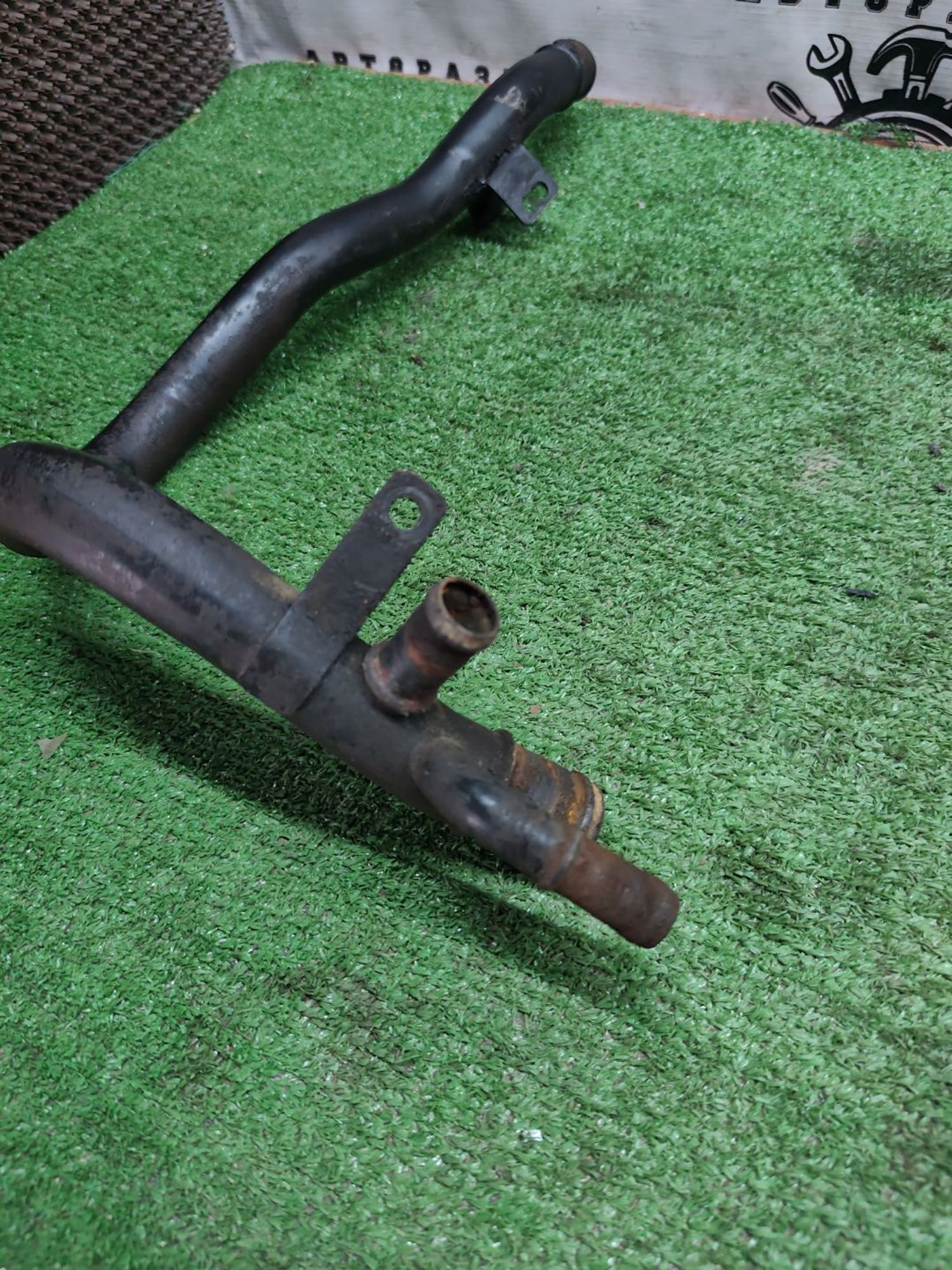 https://ycs.partsauto.market/partsauto-images/thmbs/userImages/cca1856e256b5441544f9aba03b424a6/part/605256d7-2fc4-4092-894a-871962d454ba_1779870810673.jpg