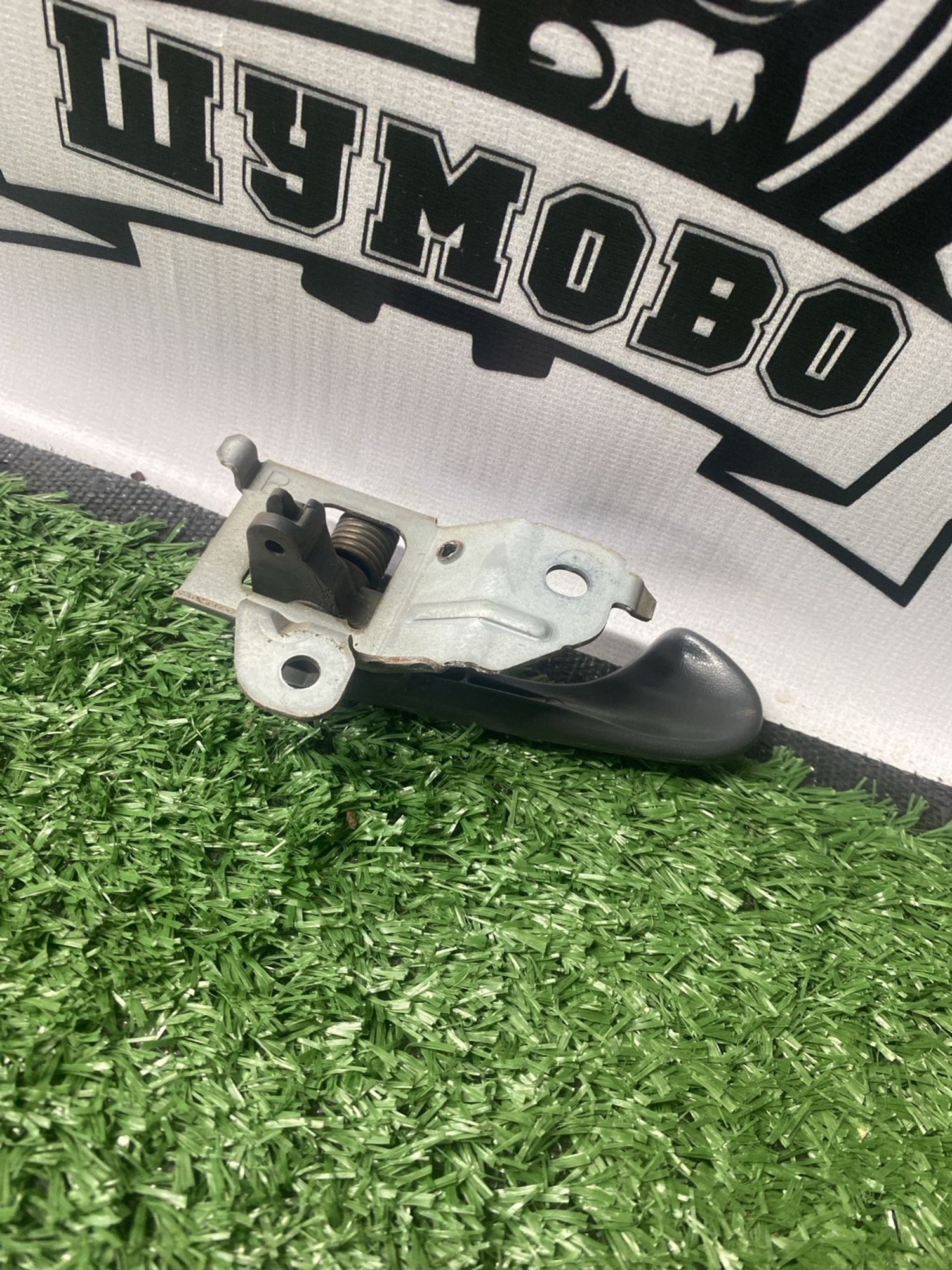 https://ycs.partsauto.market/partsauto-images/thmbs/userImages/cca1856e256b5441544f9aba03b424a6/part/60fe0ce7-6560-4982-96c4-f567d9de482b_1781865537874.jpg
