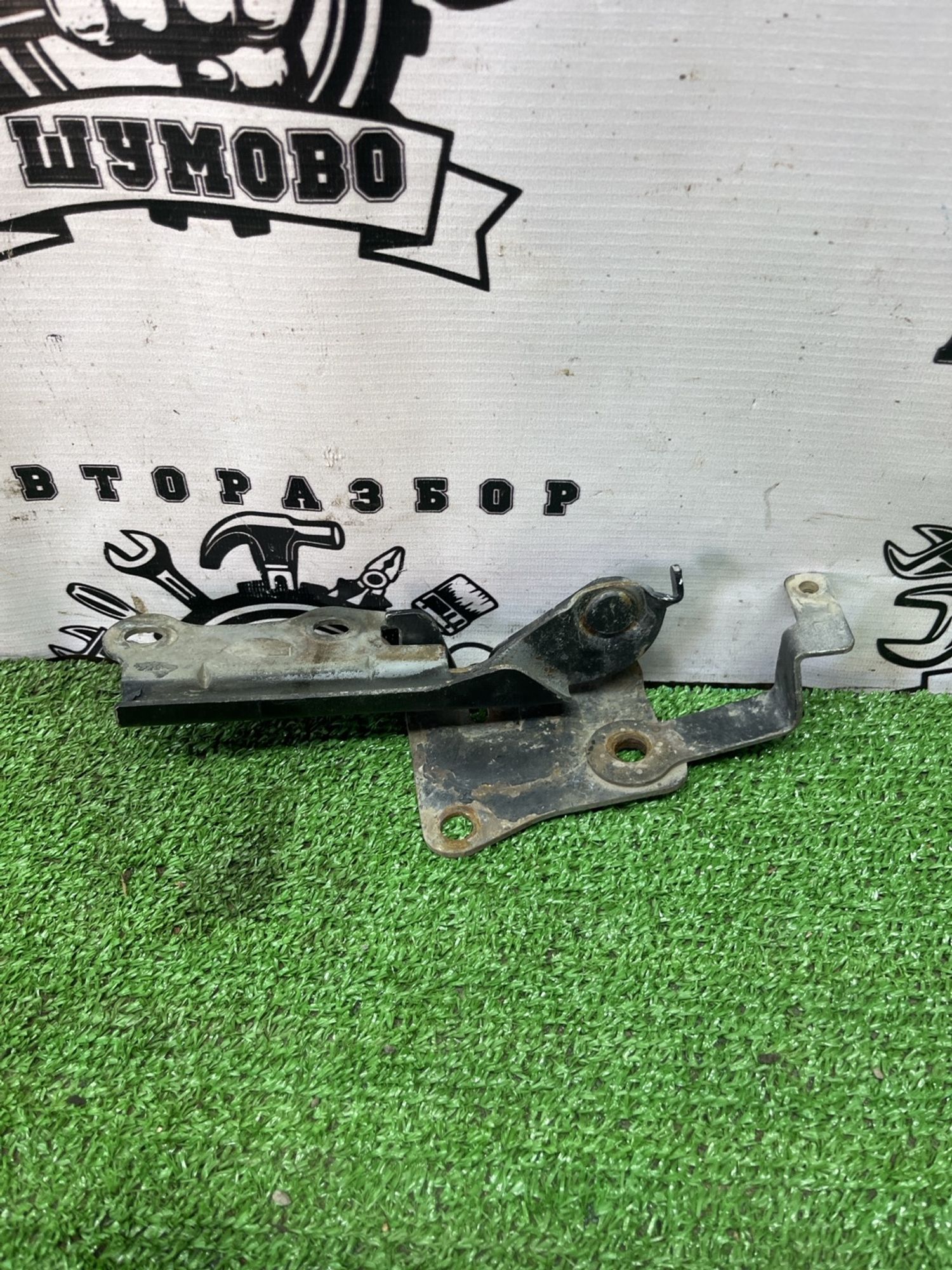 https://ycs.partsauto.market/partsauto-images/thmbs/userImages/cca1856e256b5441544f9aba03b424a6/part/61548f8f-1cc7-4605-a138-040268fb6272_1776412572206.jpg