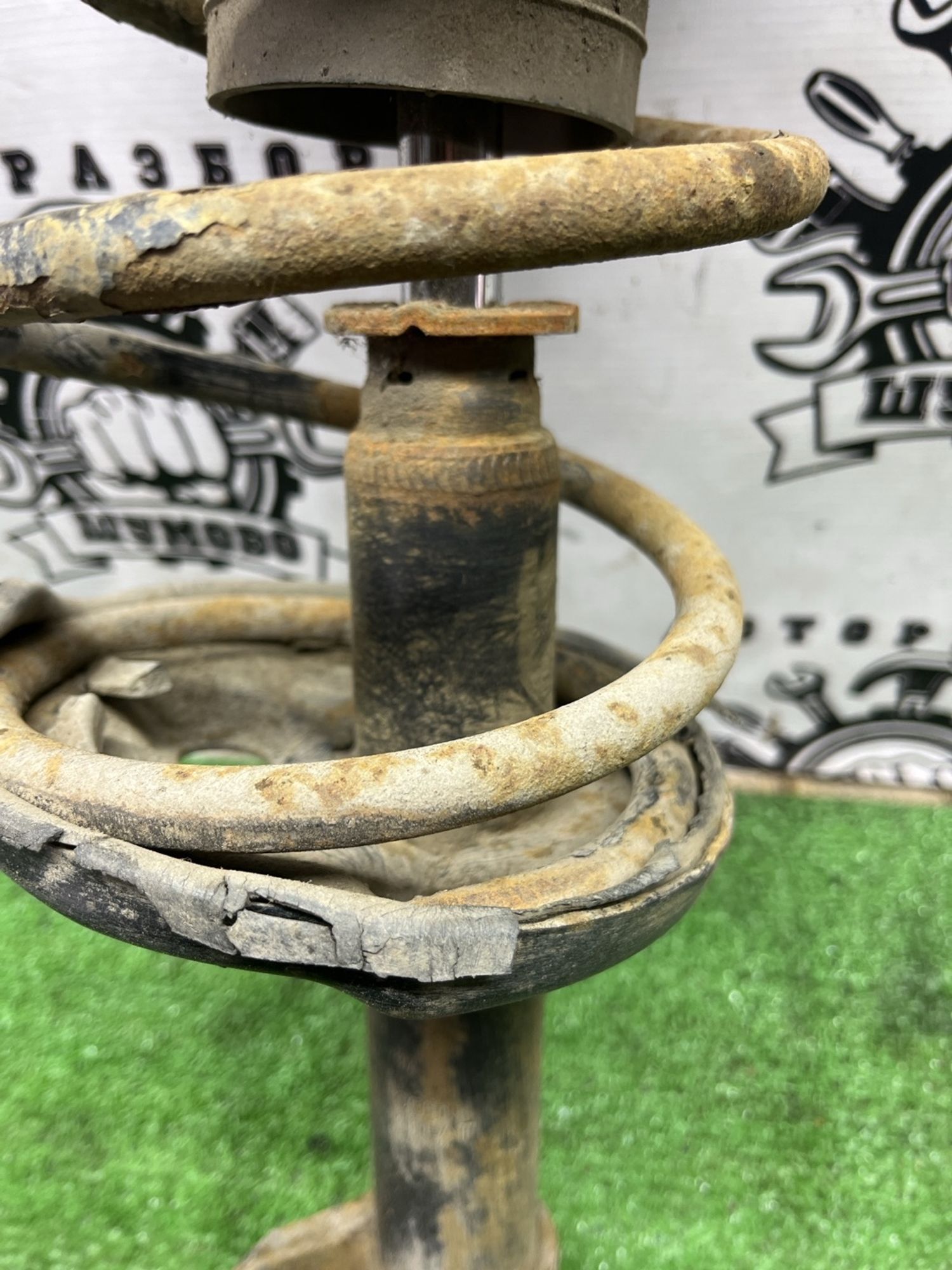 https://ycs.partsauto.market/partsauto-images/thmbs/userImages/cca1856e256b5441544f9aba03b424a6/part/618f3cb3-2140-45d8-929d-0fe5e81bd1ad_1774090718764.jpg
