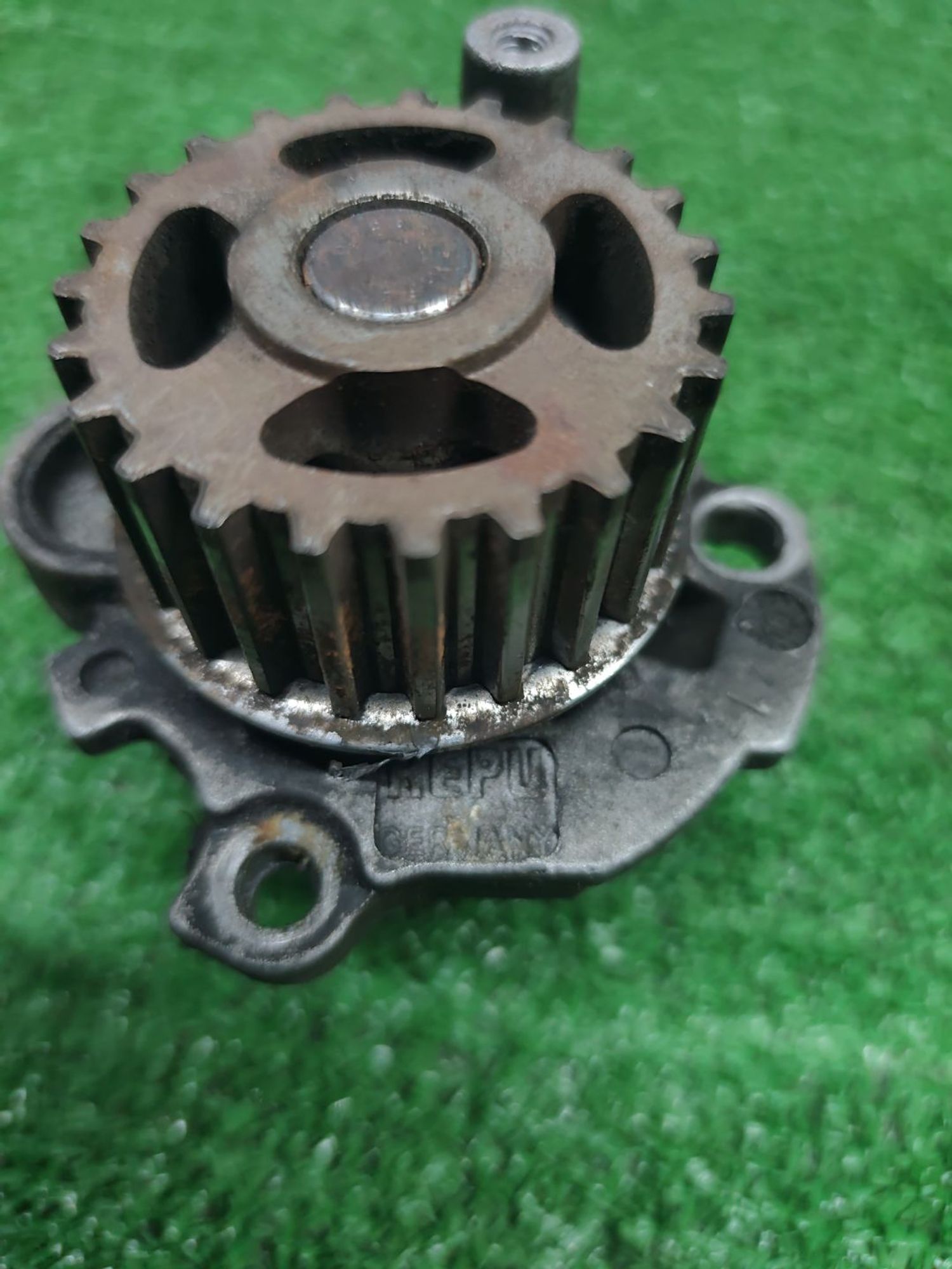 https://ycs.partsauto.market/partsauto-images/thmbs/userImages/cca1856e256b5441544f9aba03b424a6/part/6259e25e-a281-4bc4-ab6f-0fcc66b3efd0_1781522098941.jpg