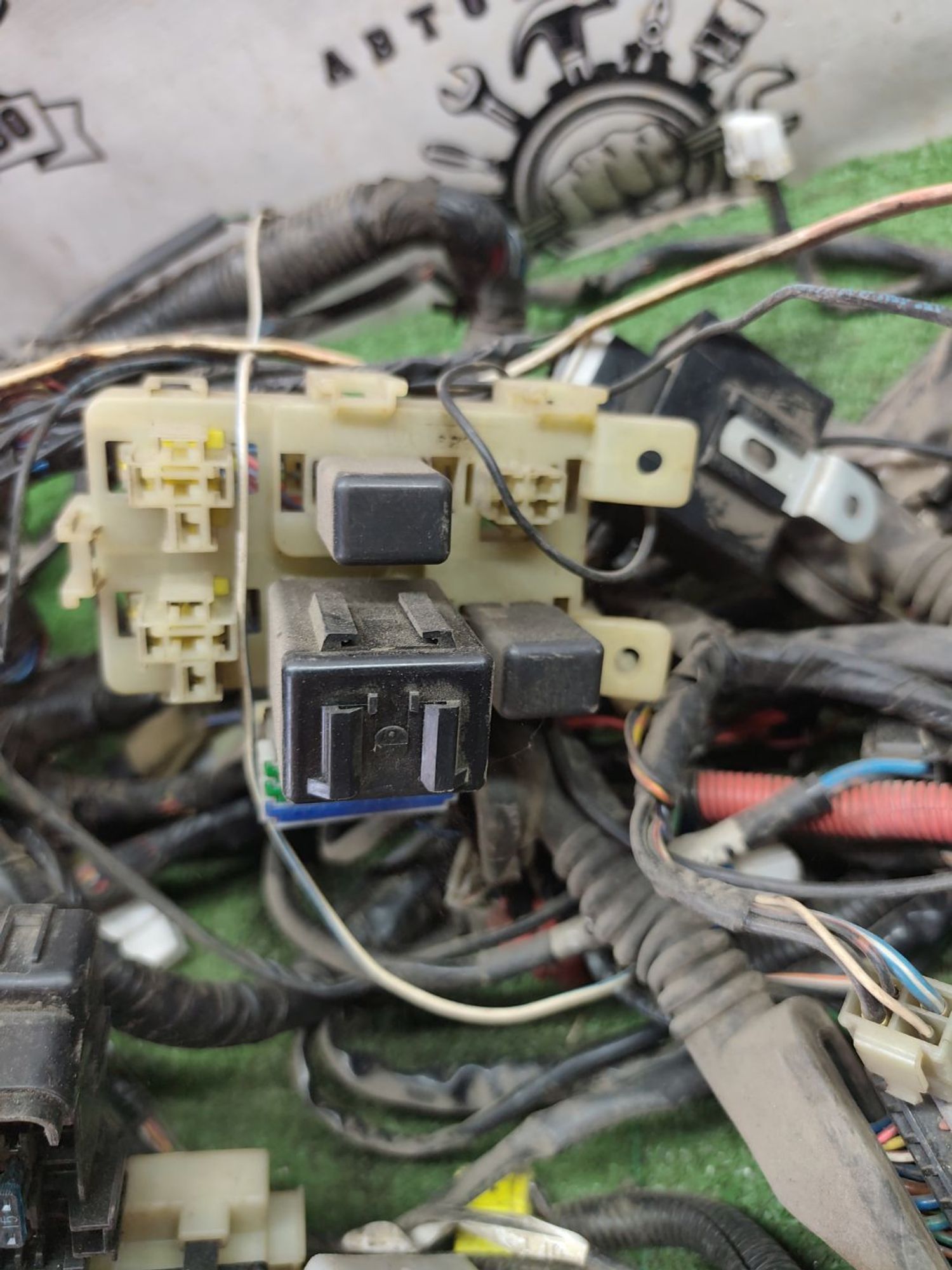 https://ycs.partsauto.market/partsauto-images/thmbs/userImages/cca1856e256b5441544f9aba03b424a6/part/628354d3-894a-483b-8825-1394d60a9b76_1778131254537.jpg