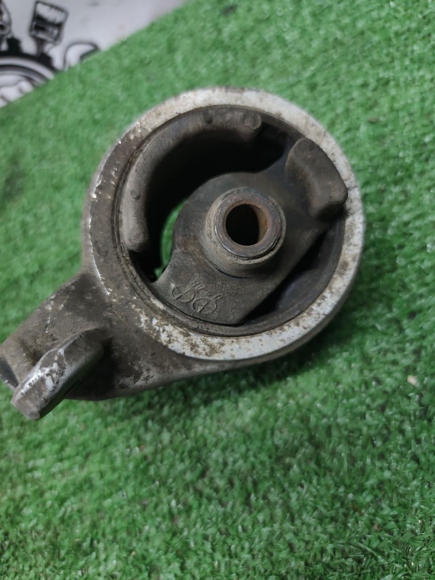 https://ycs.partsauto.market/partsauto-images/thmbs/userImages/cca1856e256b5441544f9aba03b424a6/part/629d5731-61e8-4e61-a098-a5cbfc73b86c_1778672112782.jpg