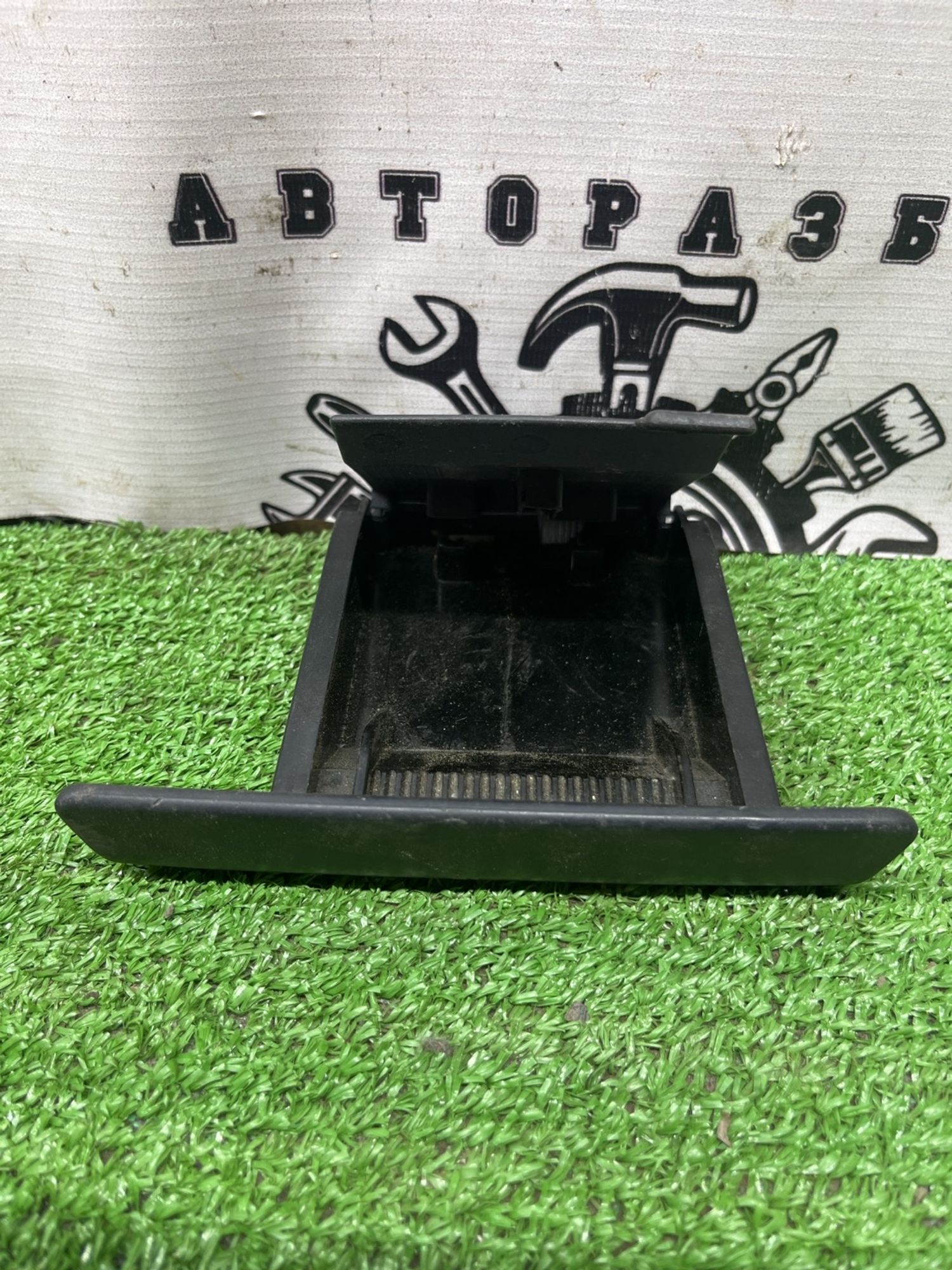 https://ycs.partsauto.market/partsauto-images/thmbs/userImages/cca1856e256b5441544f9aba03b424a6/part/639bc495-74ba-4ad0-ac0e-44cef0315cb3_1777887266848.jpg