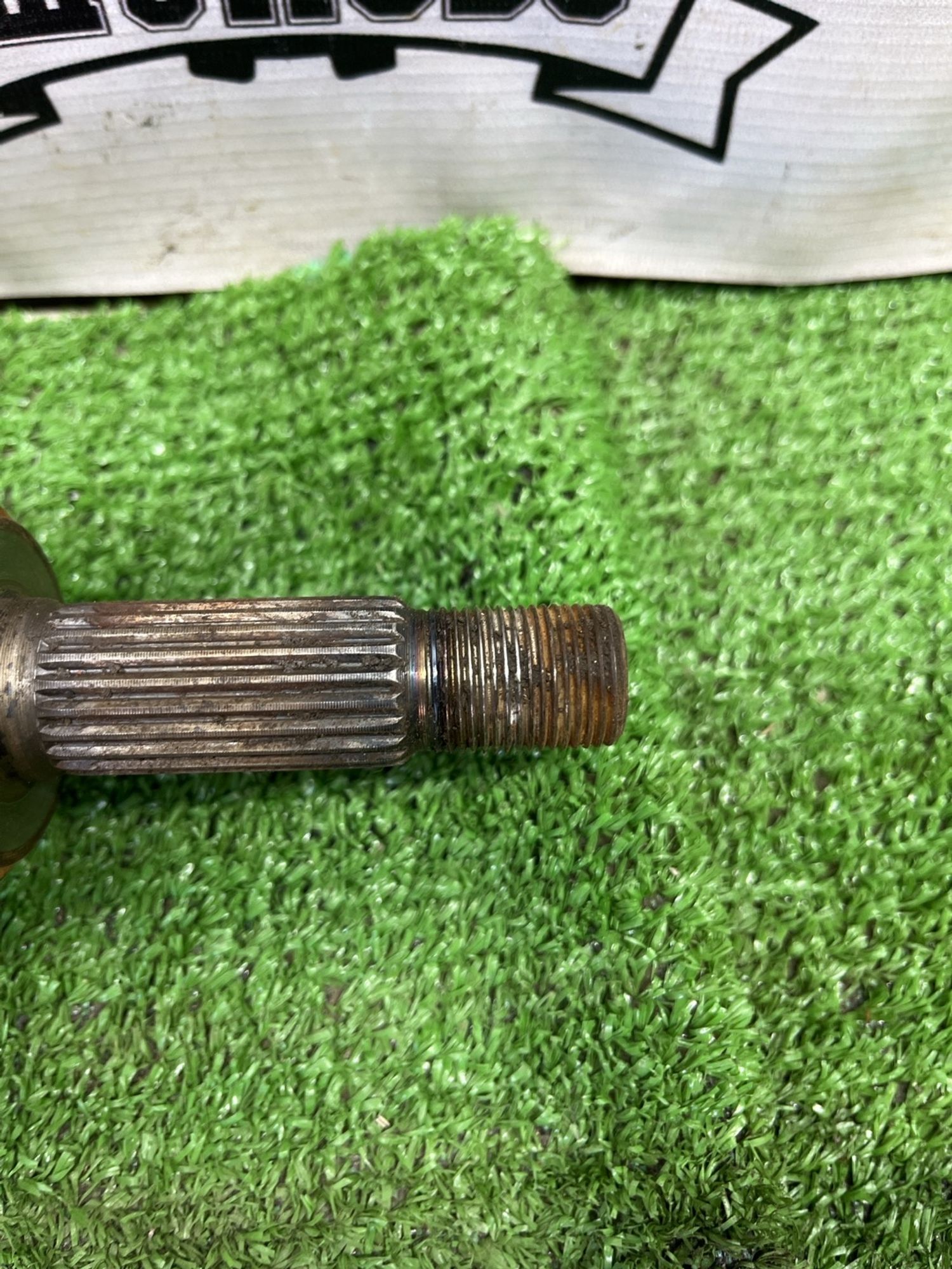 https://ycs.partsauto.market/partsauto-images/thmbs/userImages/cca1856e256b5441544f9aba03b424a6/part/63a9d602-792d-4294-bb68-a225edcfe054_1774338063758.jpg