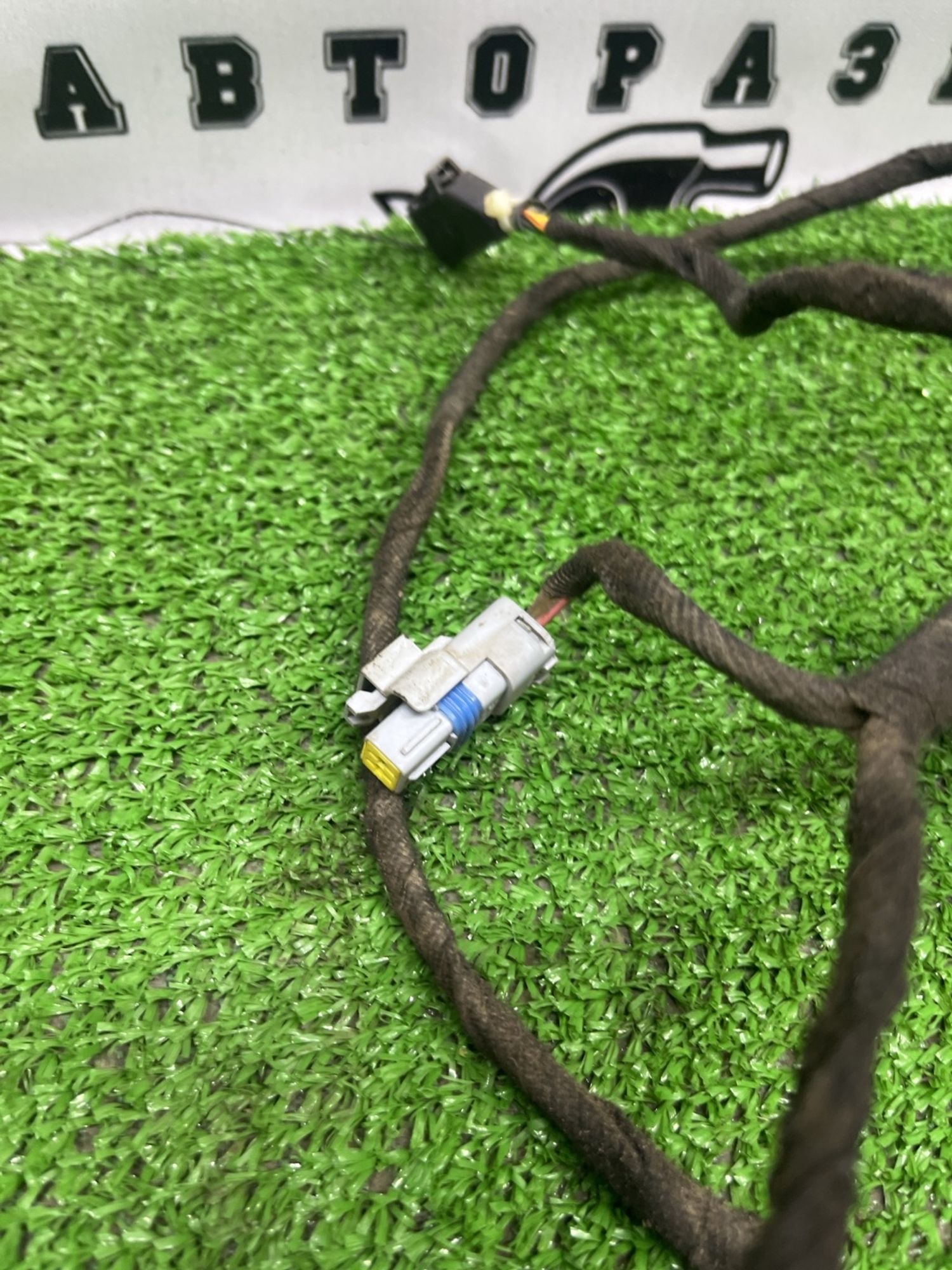 https://ycs.partsauto.market/partsauto-images/thmbs/userImages/cca1856e256b5441544f9aba03b424a6/part/63c66c14-1b1a-476f-a10b-3adb7e20fdd6_1781086123197.jpg