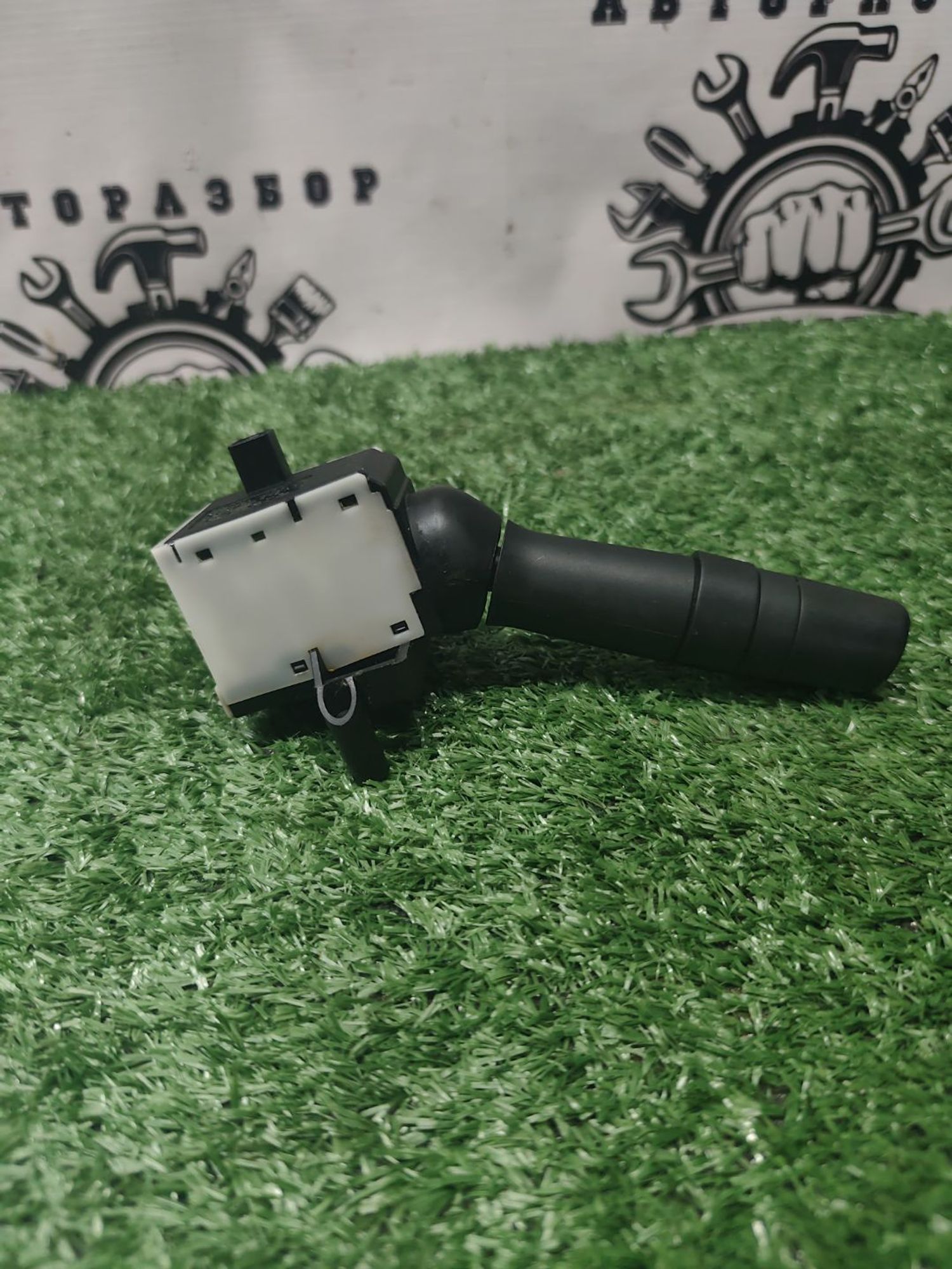https://ycs.partsauto.market/partsauto-images/thmbs/userImages/cca1856e256b5441544f9aba03b424a6/part/64082505-3a15-478f-a917-a28367ecae1a_1780920446214.jpg