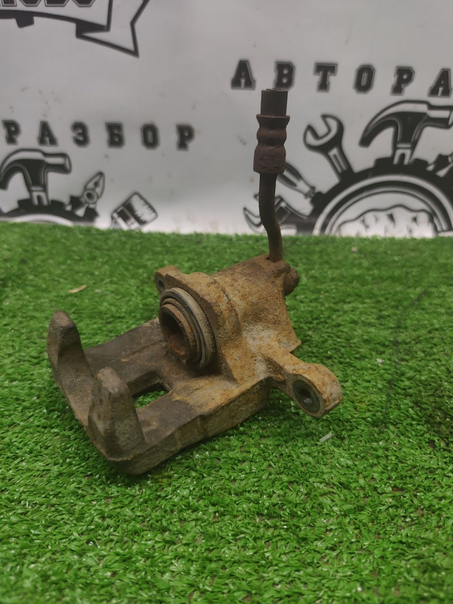 https://ycs.partsauto.market/partsauto-images/thmbs/userImages/cca1856e256b5441544f9aba03b424a6/part/6462c12c-2bcf-4be4-a074-1438f6c7ff4f_1785148254920.jpg