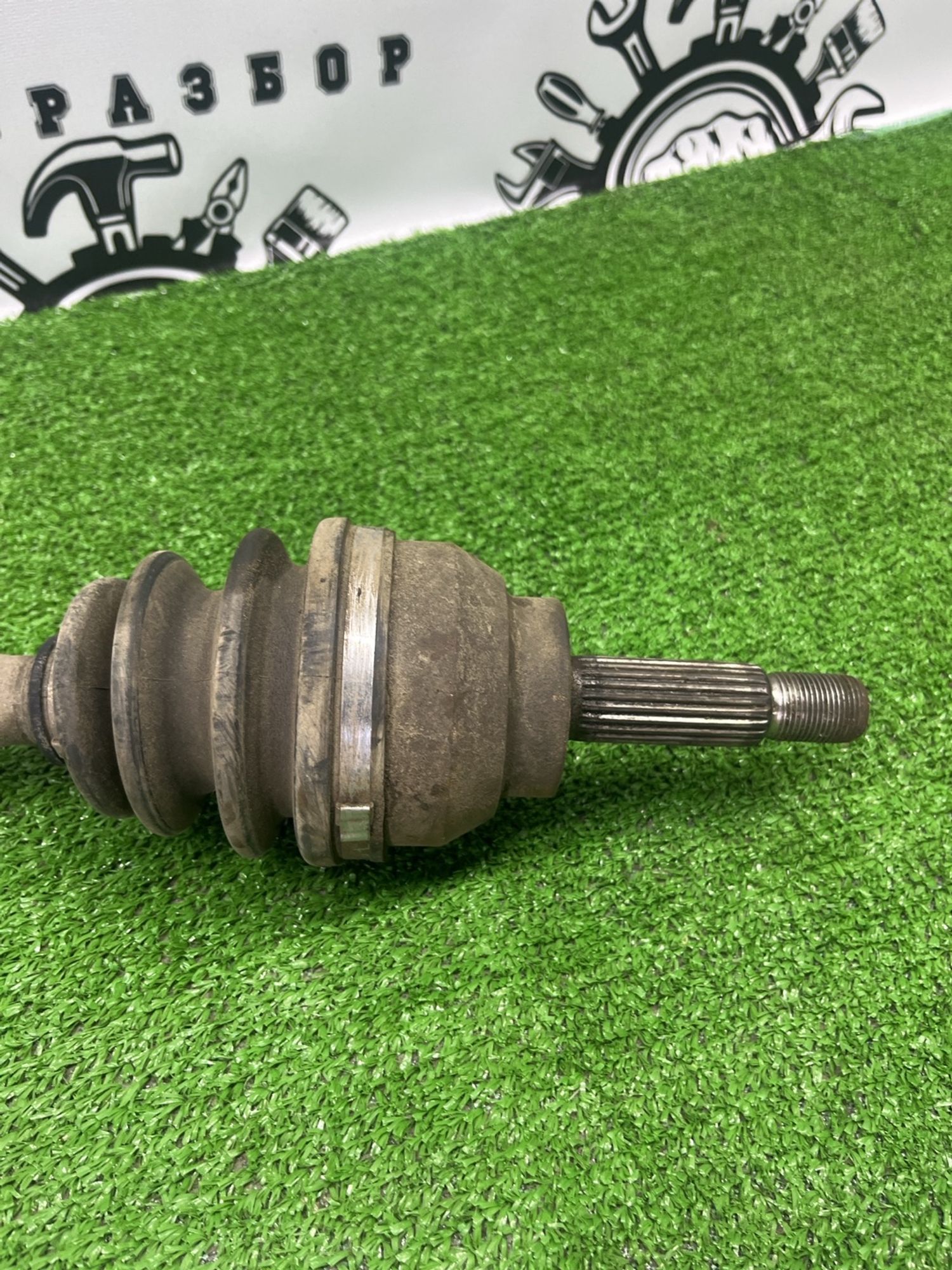 https://ycs.partsauto.market/partsauto-images/thmbs/userImages/cca1856e256b5441544f9aba03b424a6/part/6488424d-d464-40ae-89be-bd4639640822_1781087373148.jpg