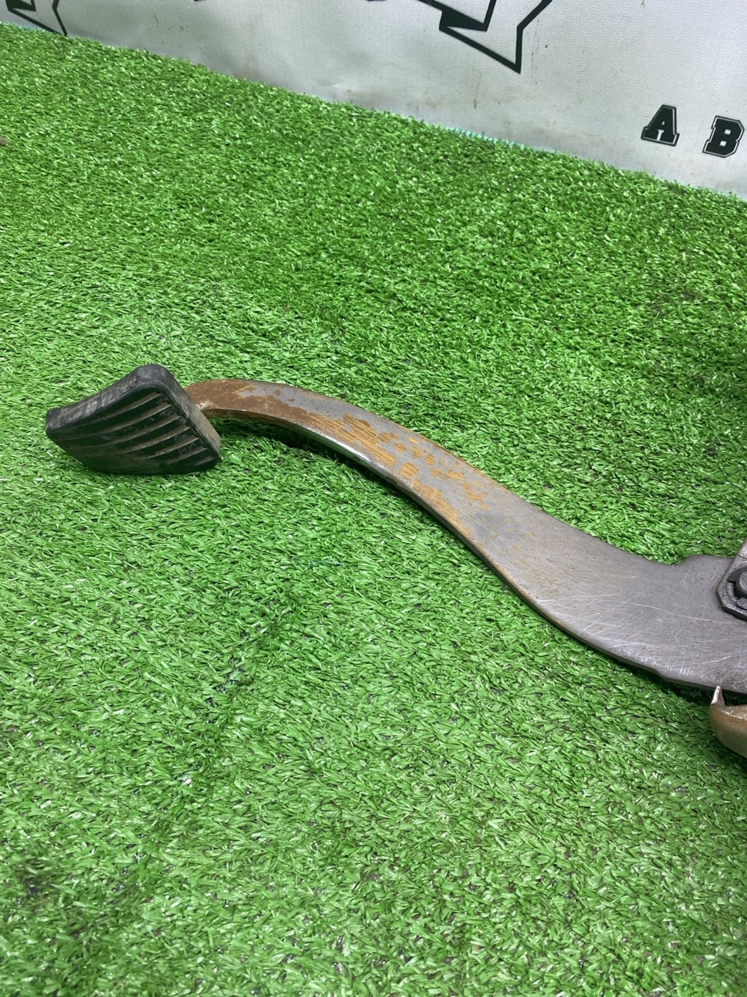 https://ycs.partsauto.market/partsauto-images/thmbs/userImages/cca1856e256b5441544f9aba03b424a6/part/659c1e6c-bd27-46c4-80f8-3dc2b77b7609_1787311446093.jpg