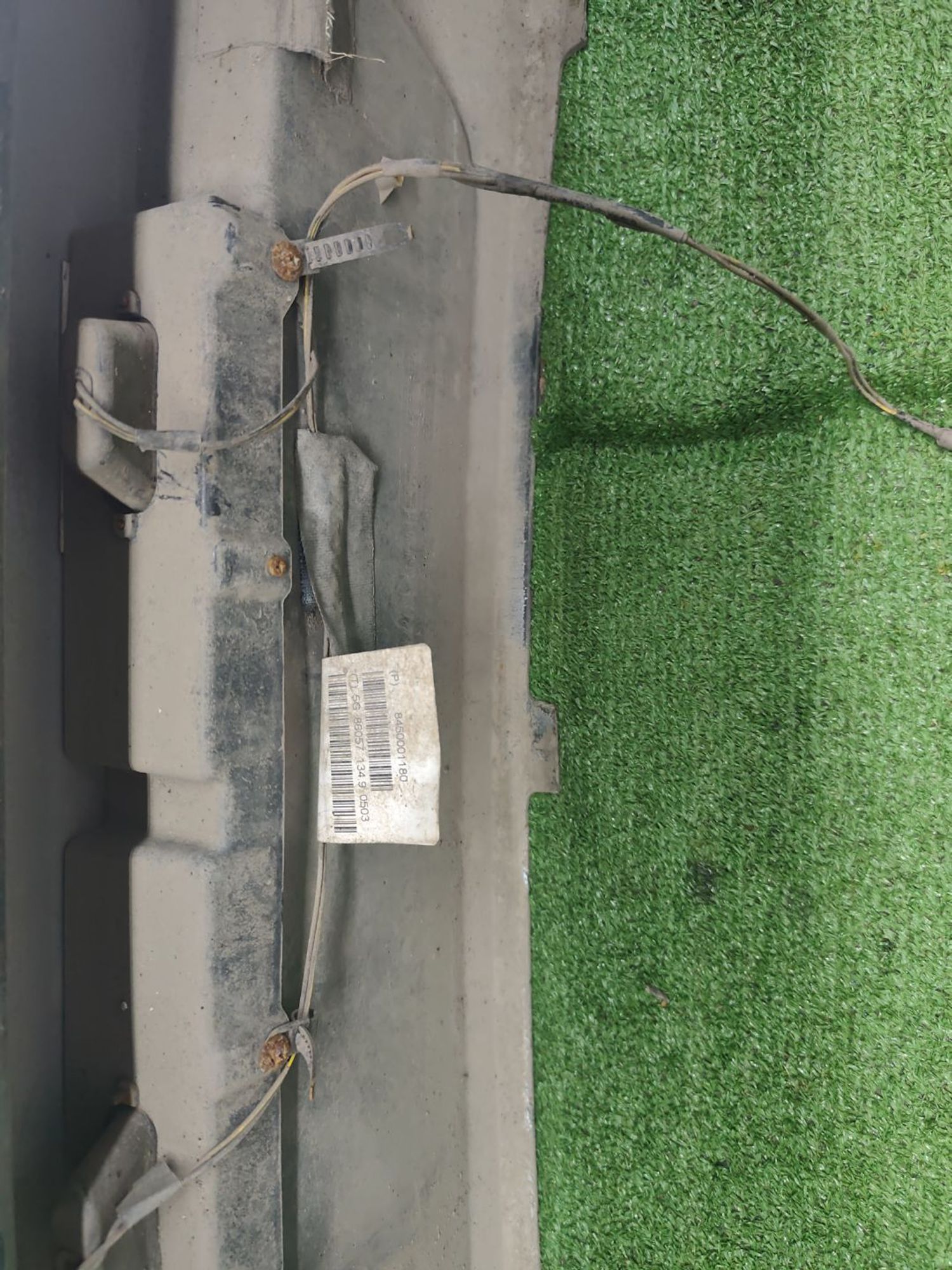 https://ycs.partsauto.market/partsauto-images/thmbs/userImages/cca1856e256b5441544f9aba03b424a6/part/66705581-a53f-46c5-acea-38ec1a464f66_1783594203854.jpg