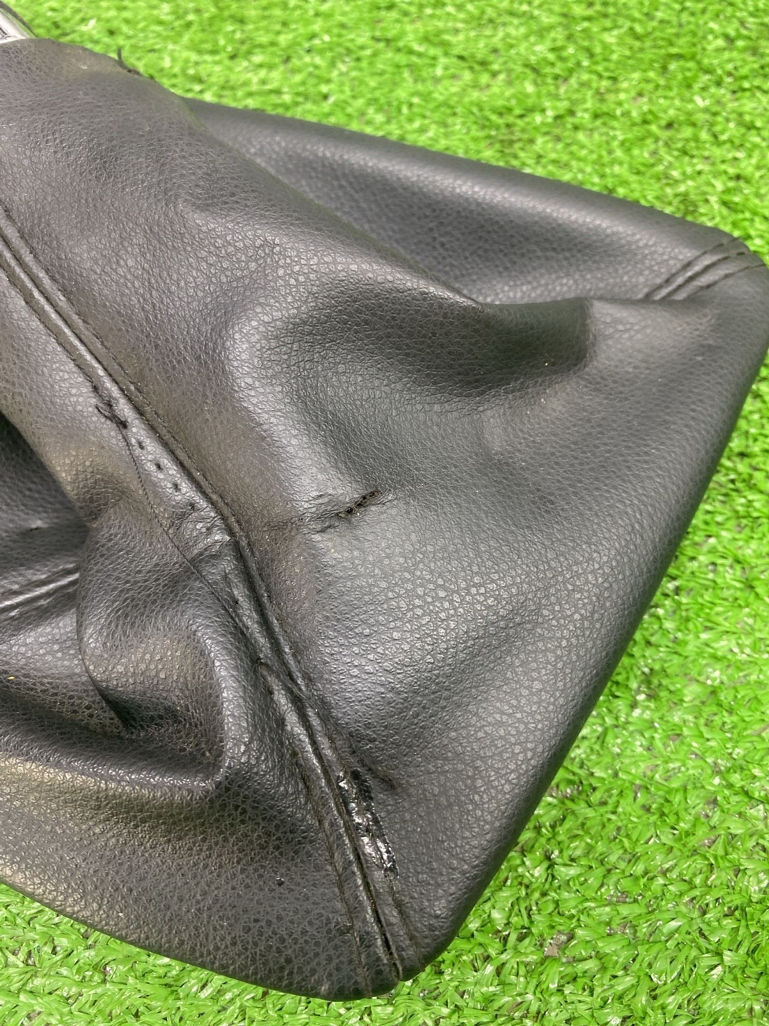 https://ycs.partsauto.market/partsauto-images/thmbs/userImages/cca1856e256b5441544f9aba03b424a6/part/66cfb095-b3d0-45bb-b435-c9754ec9d027_1783154988009.jpg