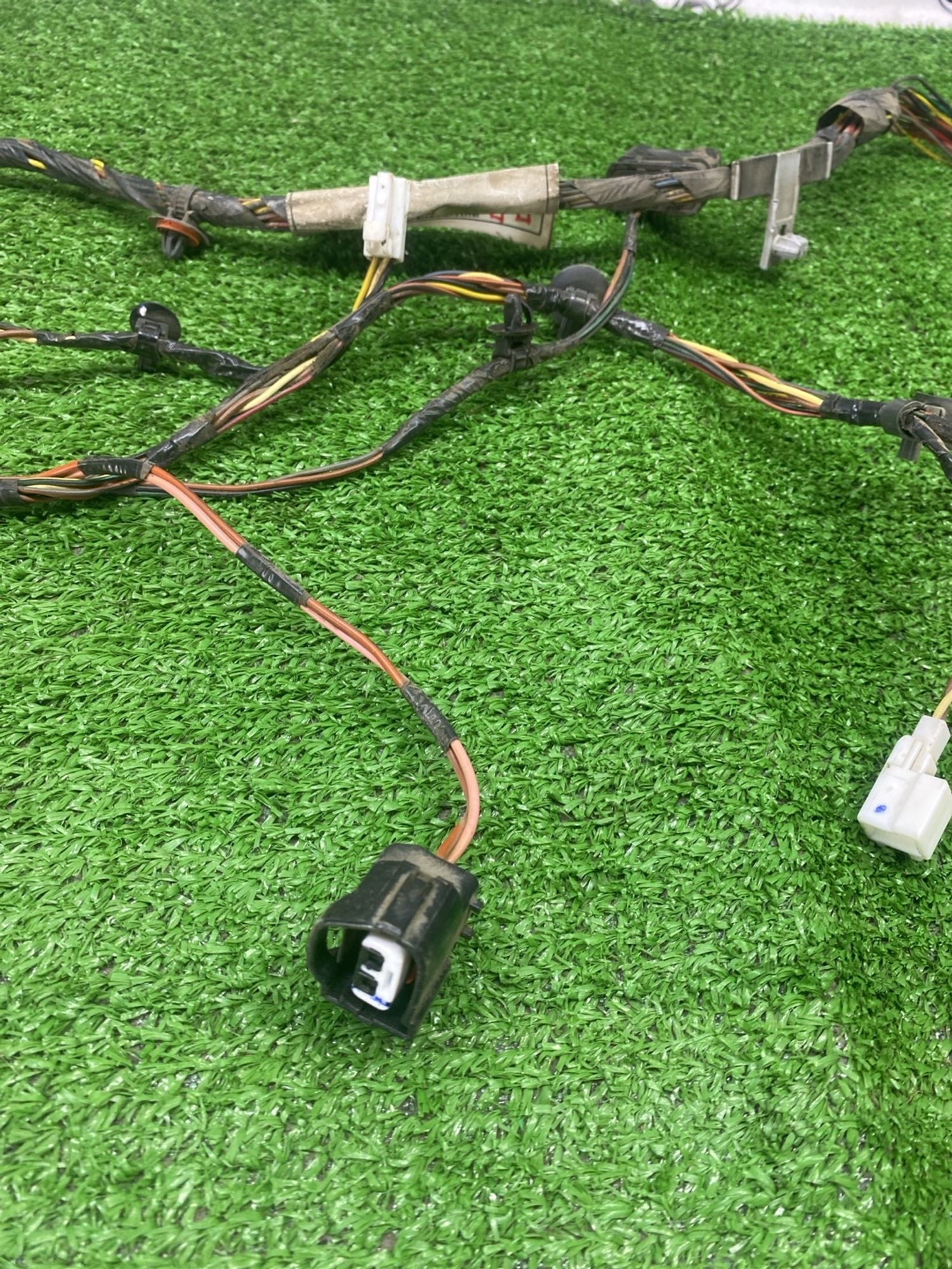 https://ycs.partsauto.market/partsauto-images/thmbs/userImages/cca1856e256b5441544f9aba03b424a6/part/678f4f75-cba0-4e66-b3d0-2b98b7a419bd_1782803116554.jpg