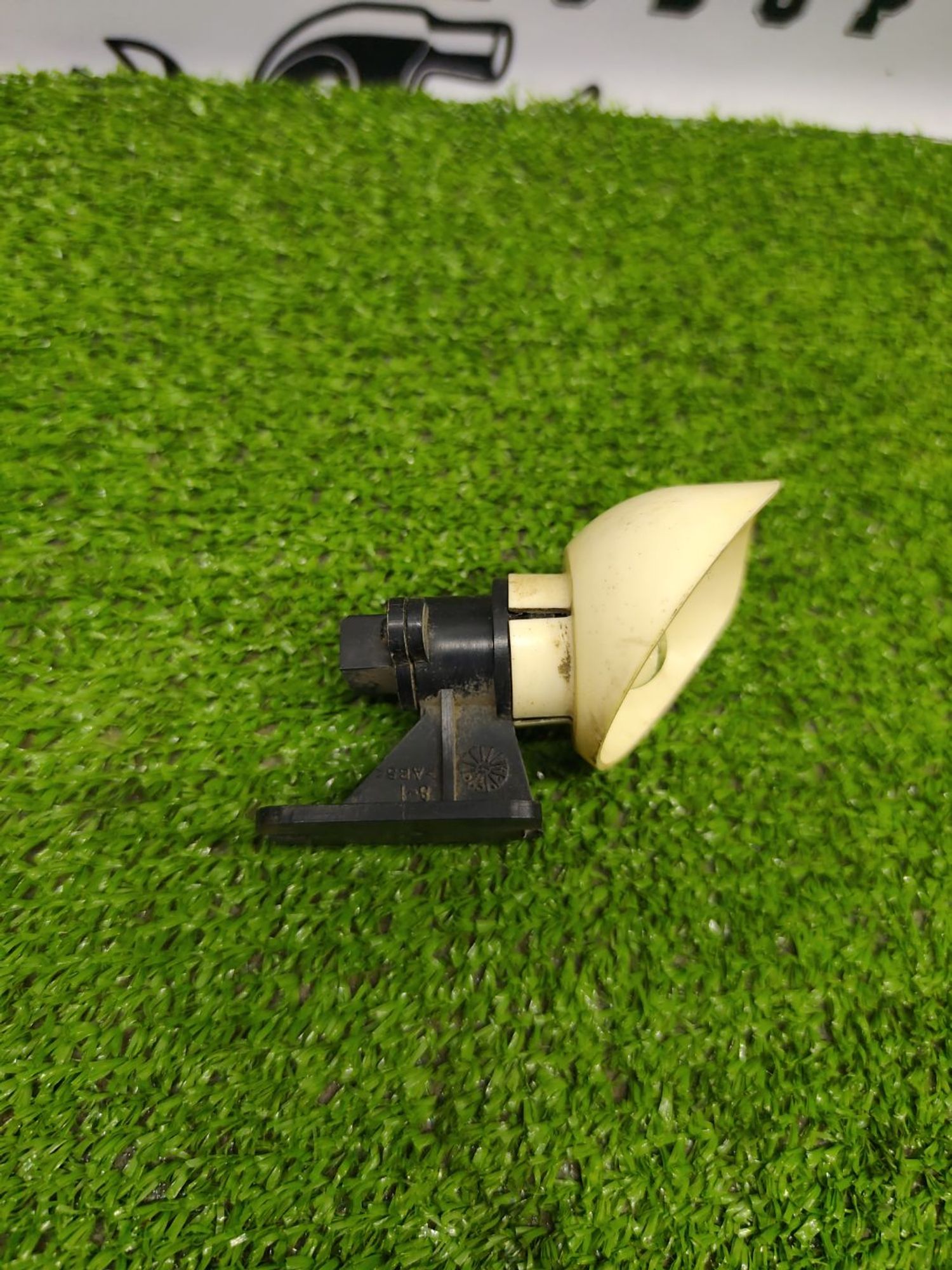 https://ycs.partsauto.market/partsauto-images/thmbs/userImages/cca1856e256b5441544f9aba03b424a6/part/6793630a-e7dc-4932-961f-5d2a898db897_1781175667235.jpg
