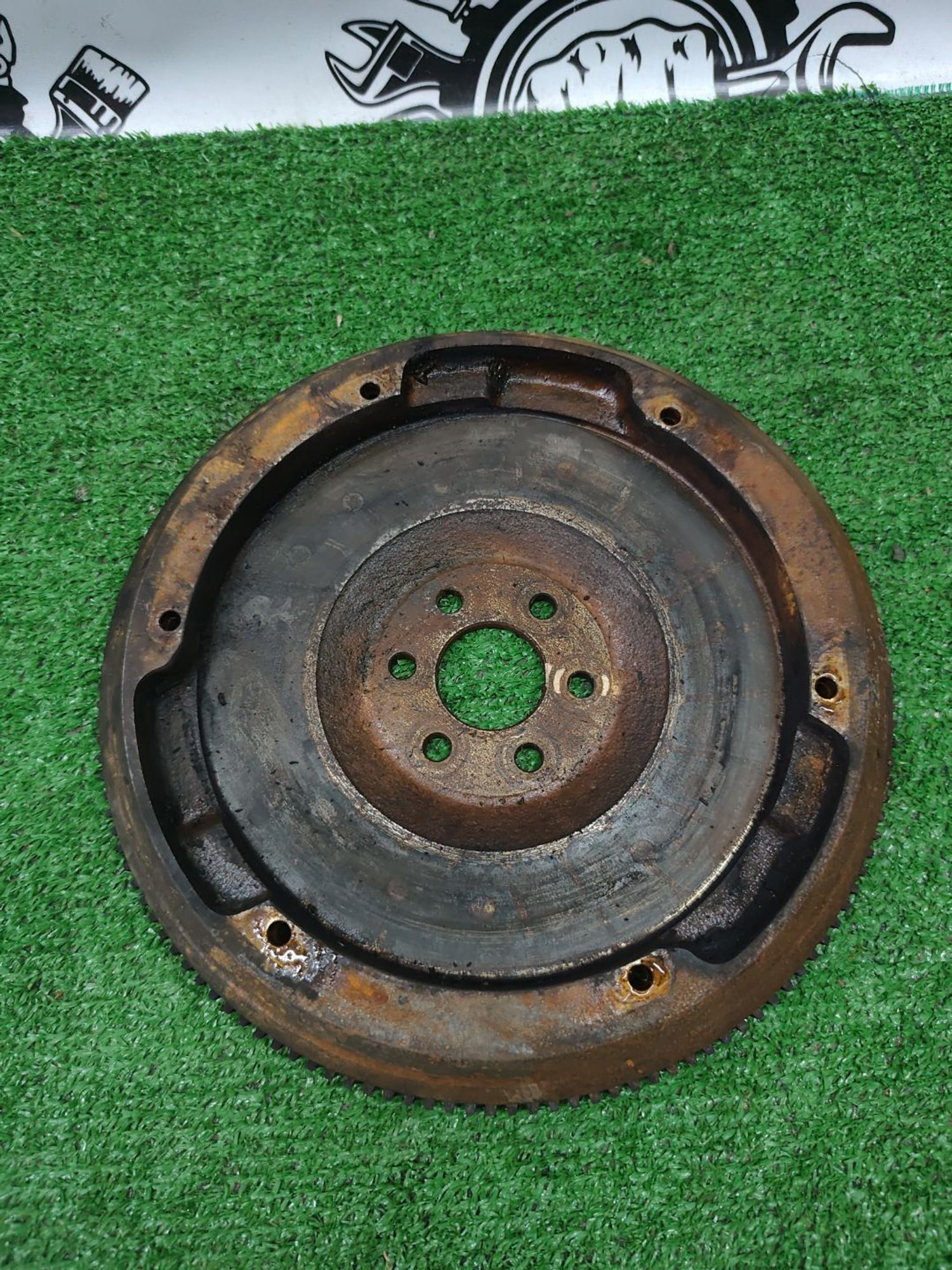 https://ycs.partsauto.market/partsauto-images/thmbs/userImages/cca1856e256b5441544f9aba03b424a6/part/6812eea3-aede-4334-8b94-5fcd55a81b3e_1783578379810.jpg