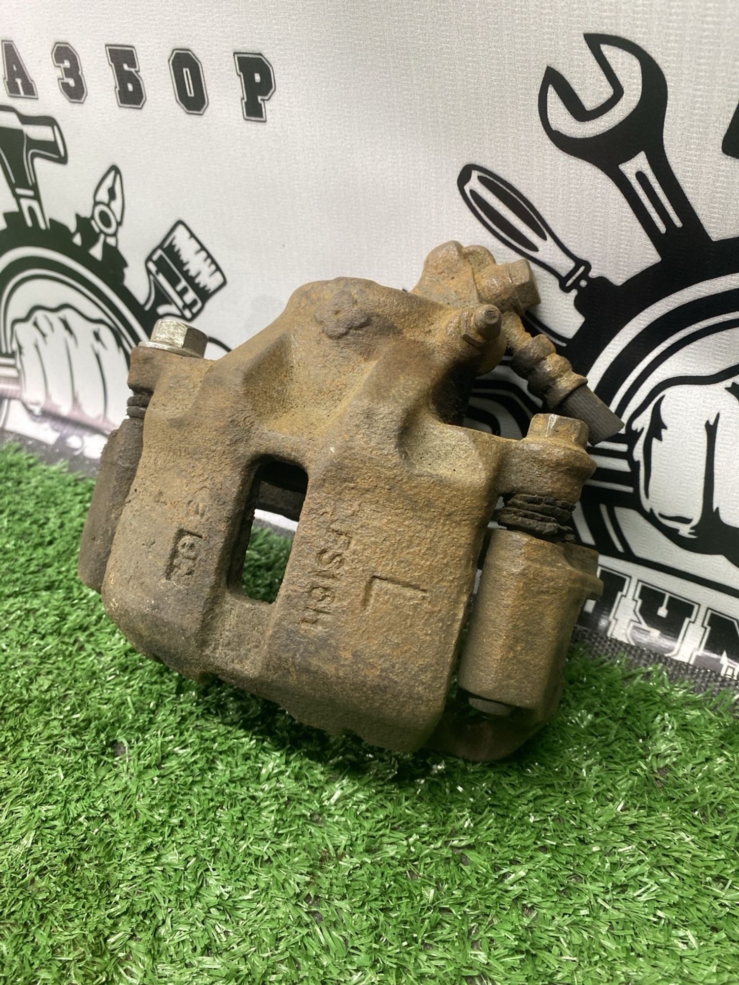 https://ycs.partsauto.market/partsauto-images/thmbs/userImages/cca1856e256b5441544f9aba03b424a6/part/6945c823-50ba-45e2-a38e-65532de5b289_1782206526903.jpg