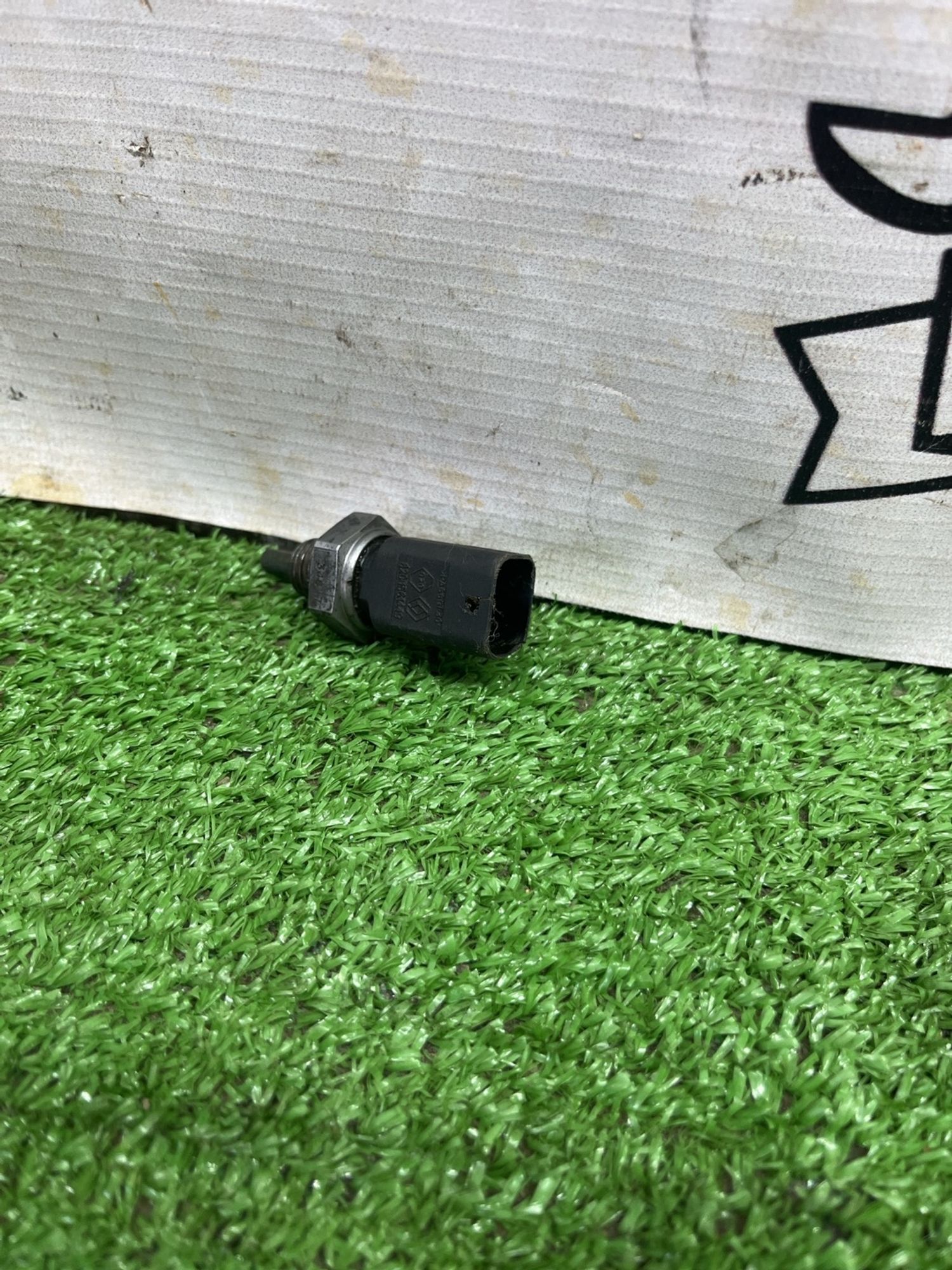https://ycs.partsauto.market/partsauto-images/thmbs/userImages/cca1856e256b5441544f9aba03b424a6/part/69d64cb0-122f-4c8c-83e9-780049c88513_1774509344797.jpg