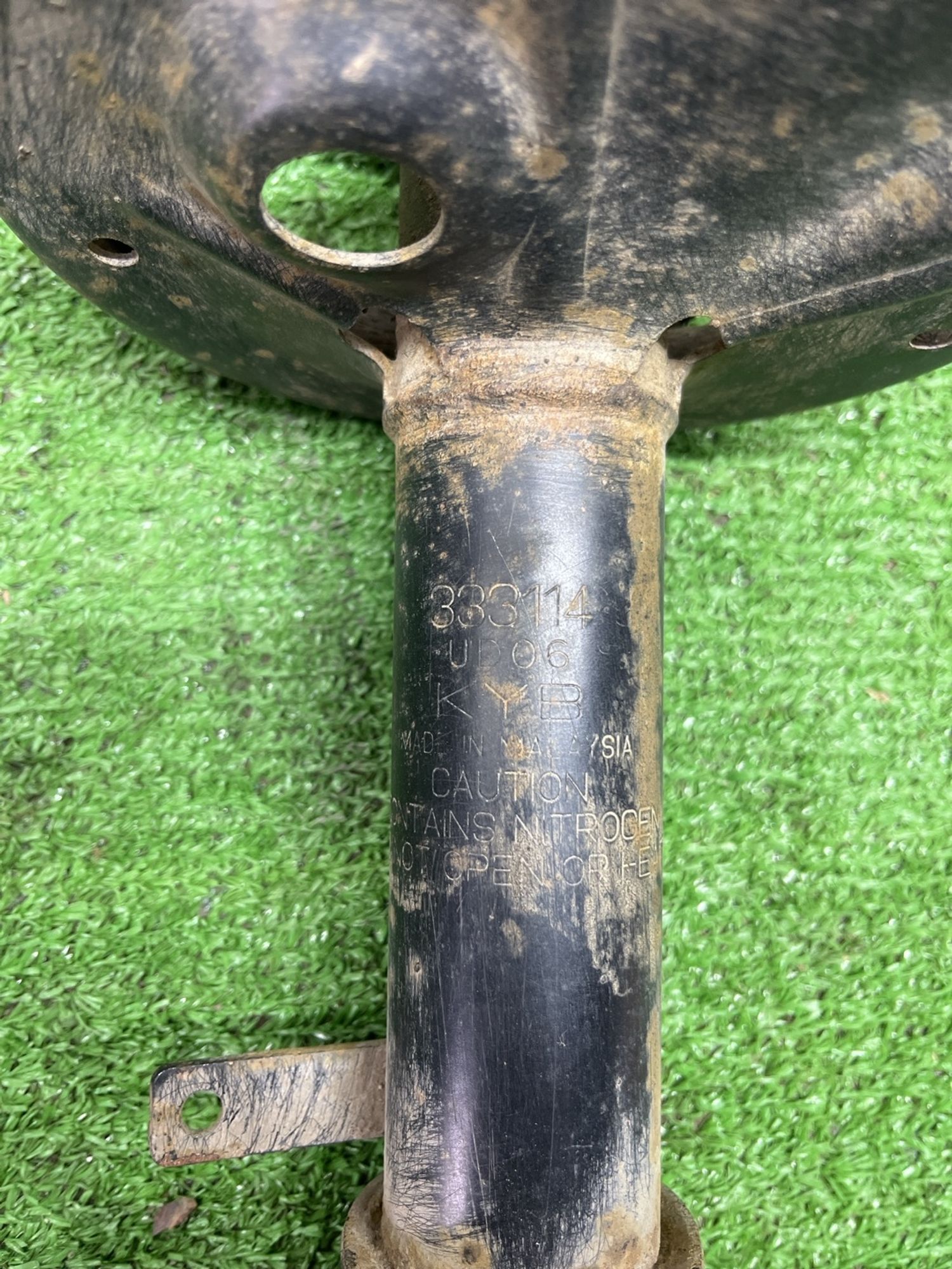 https://ycs.partsauto.market/partsauto-images/thmbs/userImages/cca1856e256b5441544f9aba03b424a6/part/6a0c2796-236e-4873-9486-2d1f13bb35ff_1774090721730.jpg