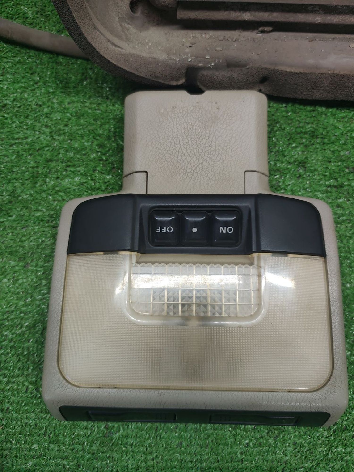 https://ycs.partsauto.market/partsauto-images/thmbs/userImages/cca1856e256b5441544f9aba03b424a6/part/6a15da00-9e3d-4579-b9e1-c9cb2fdda7df_1782297132721.jpg