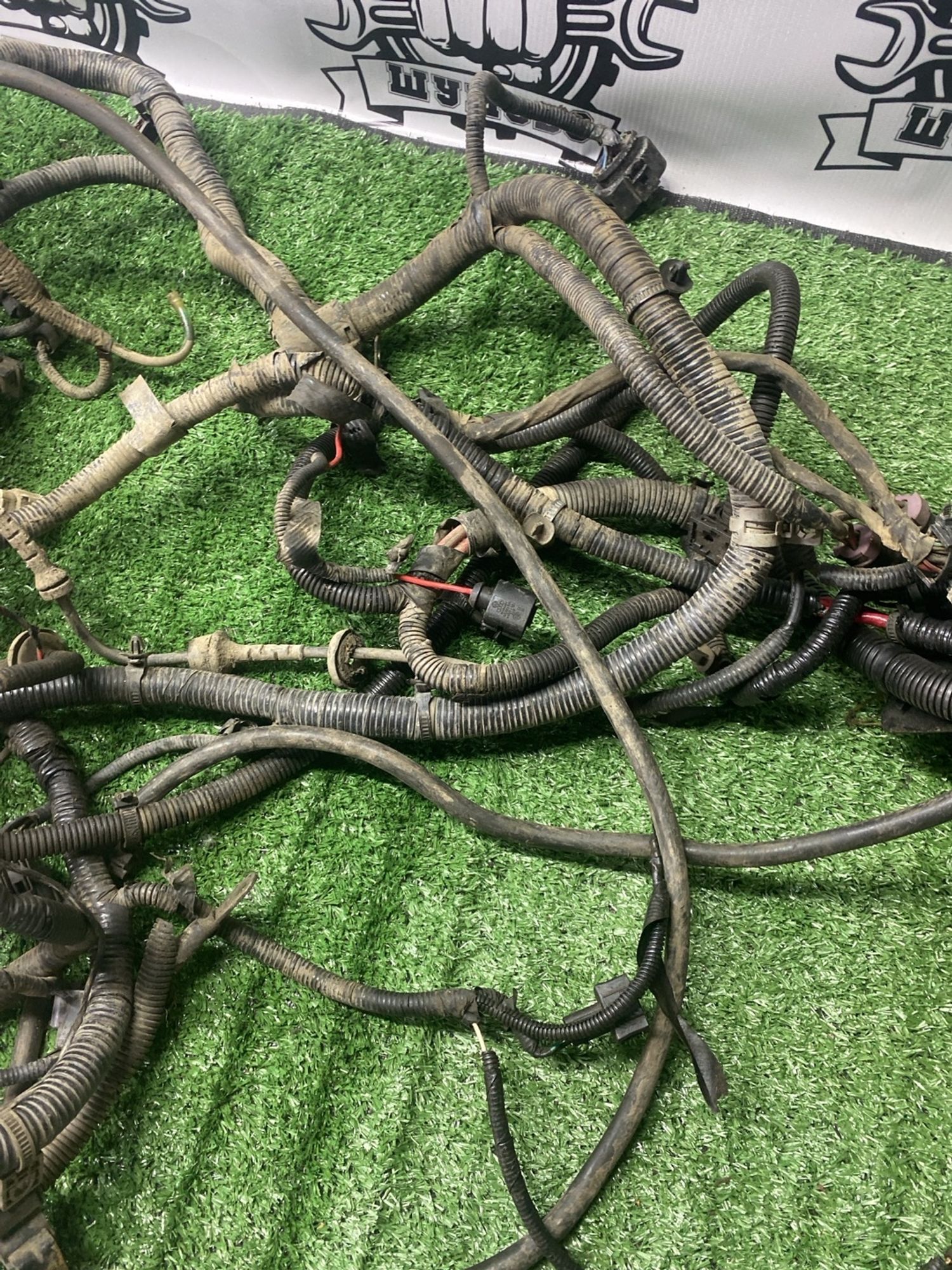 https://ycs.partsauto.market/partsauto-images/thmbs/userImages/cca1856e256b5441544f9aba03b424a6/part/6a5828f3-c15f-47fe-8b6d-406cdd16fbdb_1781086684026.jpg