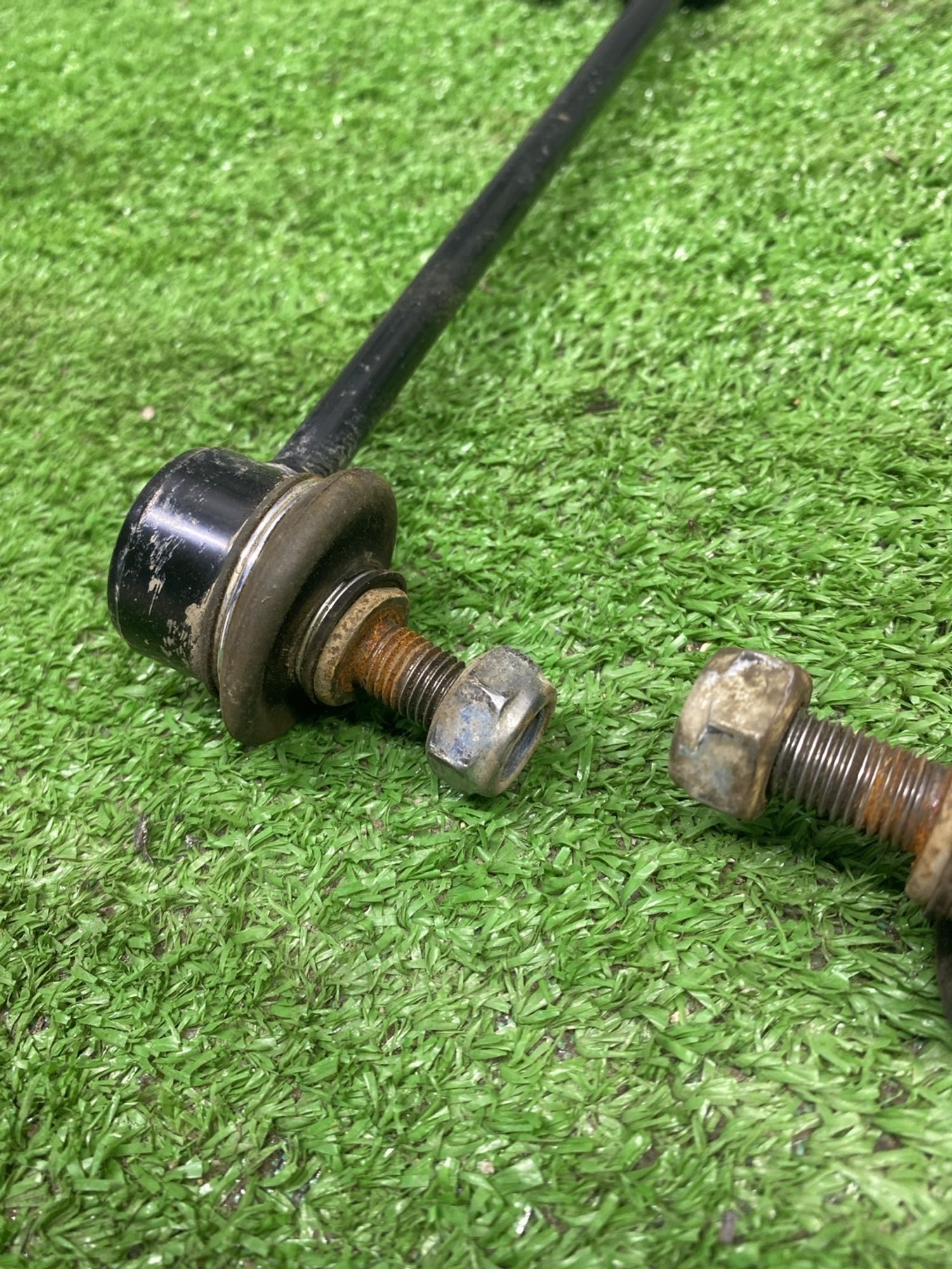 https://ycs.partsauto.market/partsauto-images/thmbs/userImages/cca1856e256b5441544f9aba03b424a6/part/6a6ddb1c-e577-448c-bb9e-f403fdcf38af_1786095152557.jpg