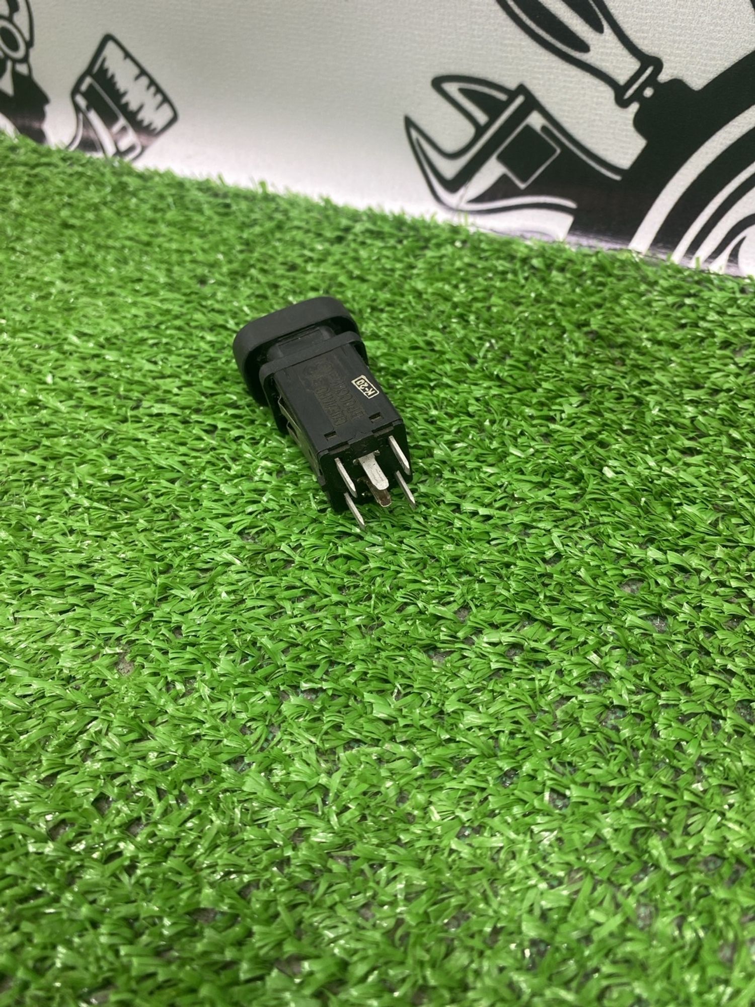 https://ycs.partsauto.market/partsauto-images/thmbs/userImages/cca1856e256b5441544f9aba03b424a6/part/6a88a33e-0830-420b-862f-08b5334a8263_1781506602403.jpg