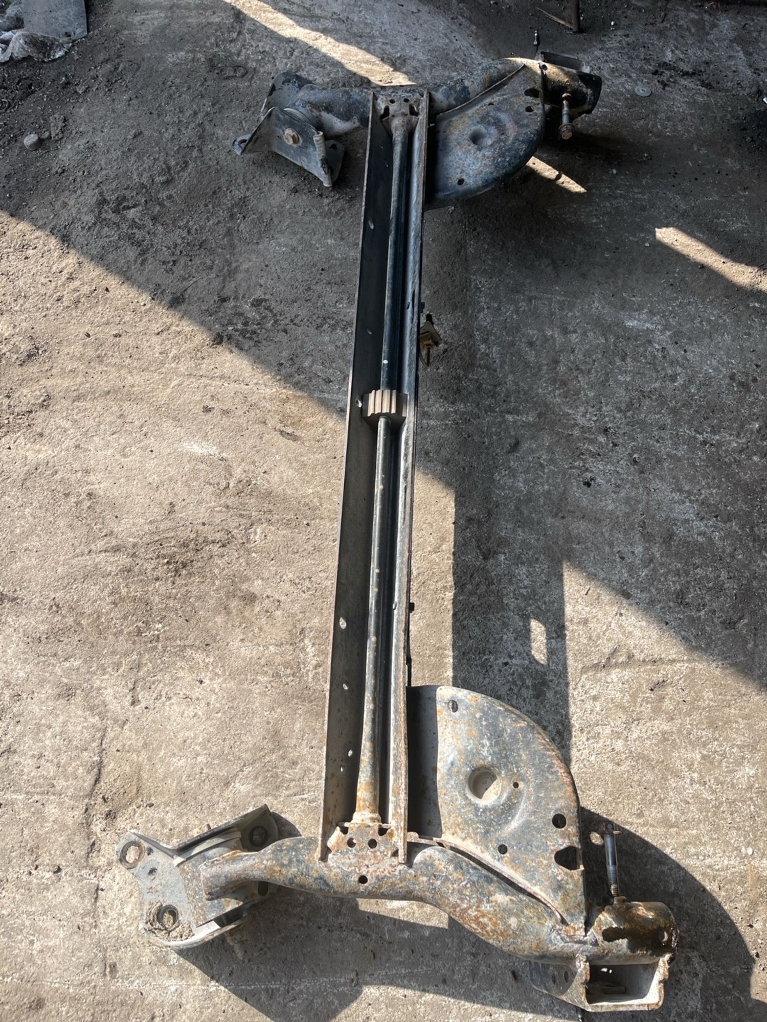 https://ycs.partsauto.market/partsauto-images/thmbs/userImages/cca1856e256b5441544f9aba03b424a6/part/6b0afbe1-2e73-4914-85d7-7d99e73e698a_1774505931507.jpg