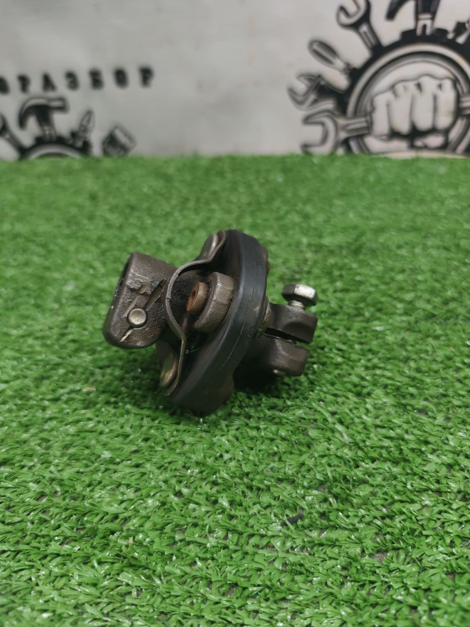 https://ycs.partsauto.market/partsauto-images/thmbs/userImages/cca1856e256b5441544f9aba03b424a6/part/6b3c05ef-db44-44fa-912a-c6bd7eded7e1_1780483295541.jpg
