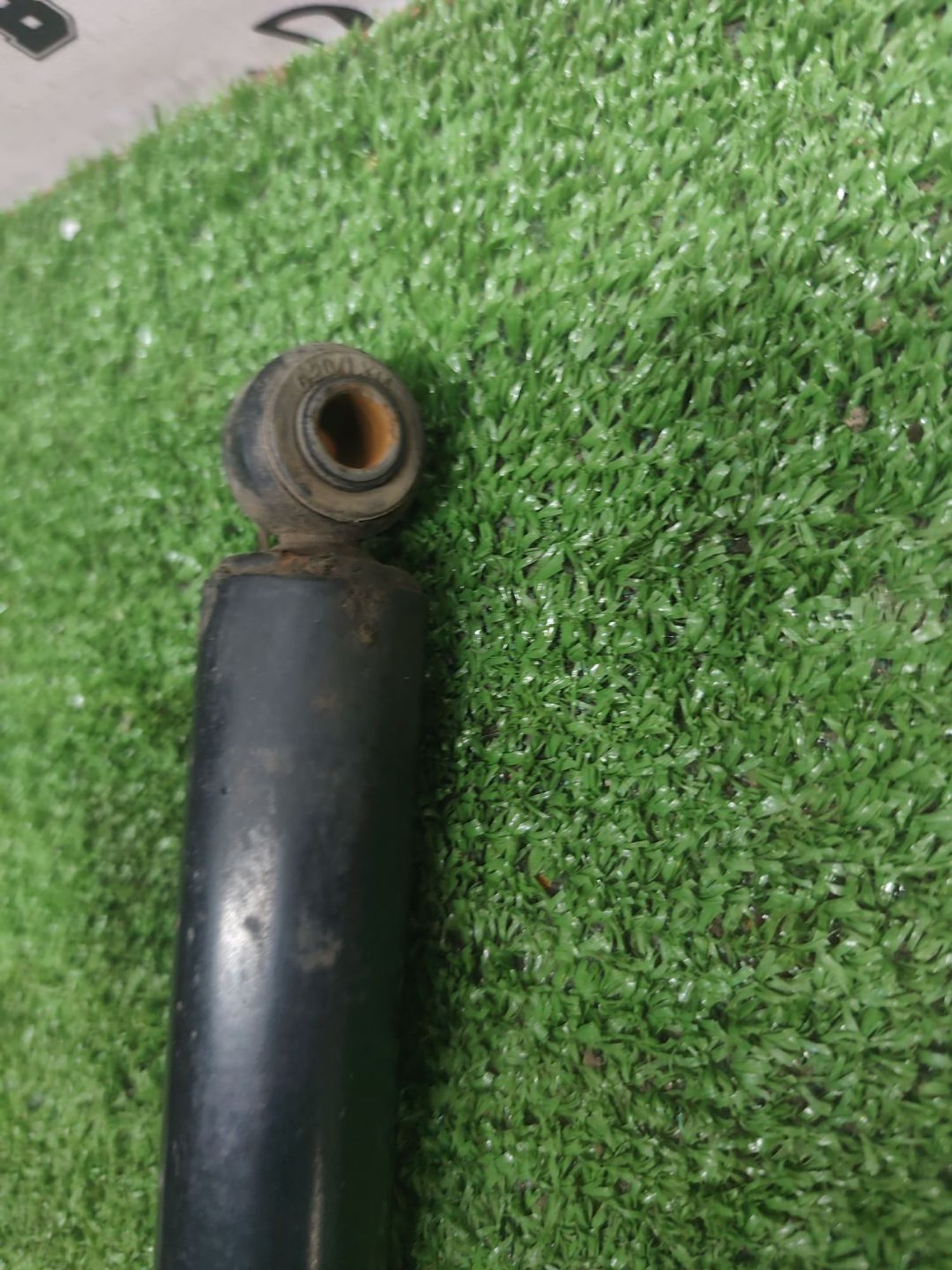 https://ycs.partsauto.market/partsauto-images/thmbs/userImages/cca1856e256b5441544f9aba03b424a6/part/6c6c9aed-68e0-4ee8-a079-51080ad40520_1787036481947.jpg