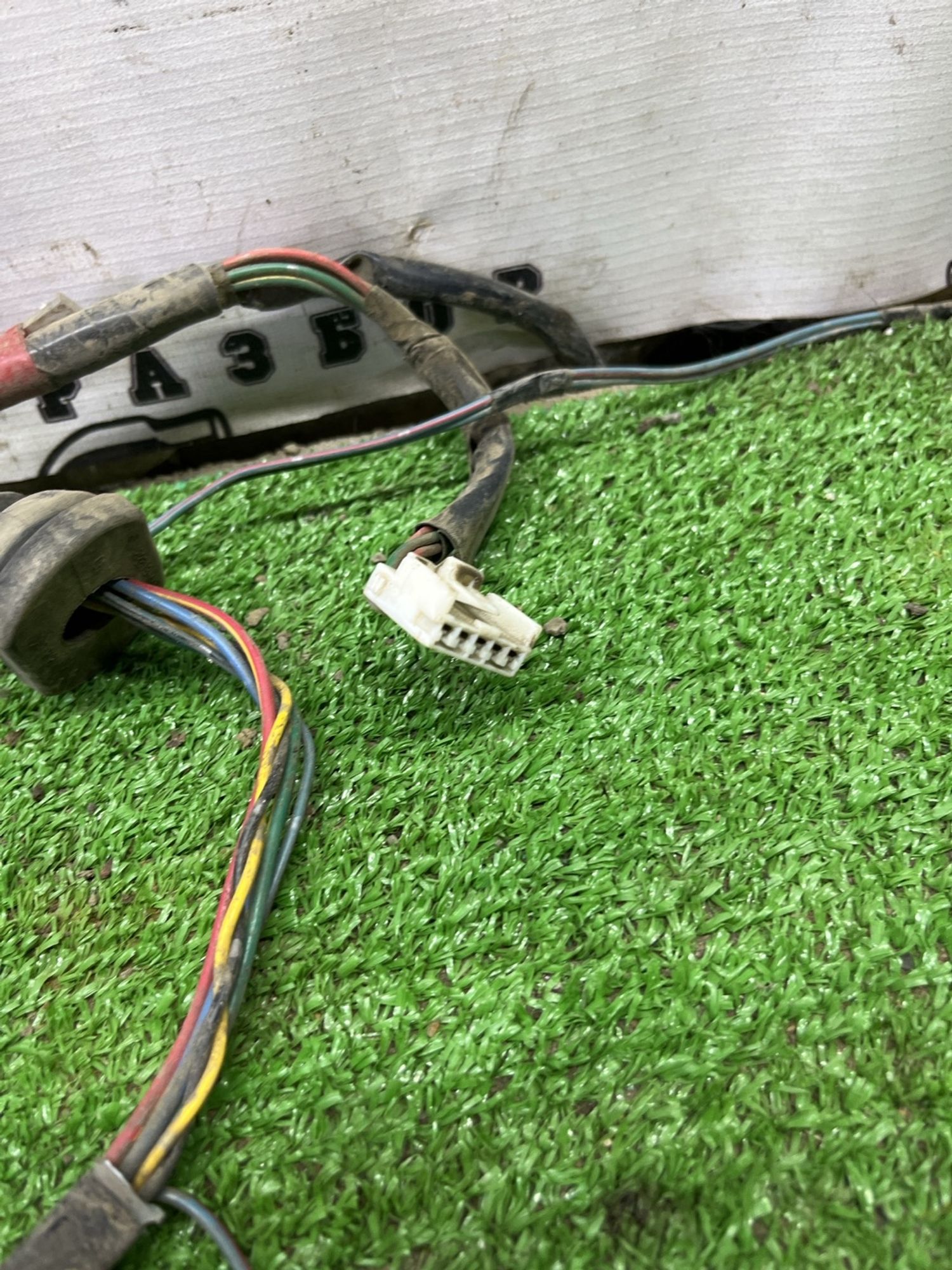 https://ycs.partsauto.market/partsauto-images/thmbs/userImages/cca1856e256b5441544f9aba03b424a6/part/6d53a1ef-3e06-4c45-a461-470fc3e07d5f_1775645504951.jpg