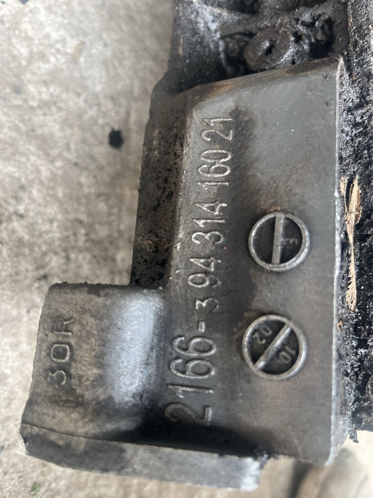 https://ycs.partsauto.market/partsauto-images/thmbs/userImages/cca1856e256b5441544f9aba03b424a6/part/6d69caae-fdb7-4d45-ad63-a2f38605972f_1778583500149.jpg