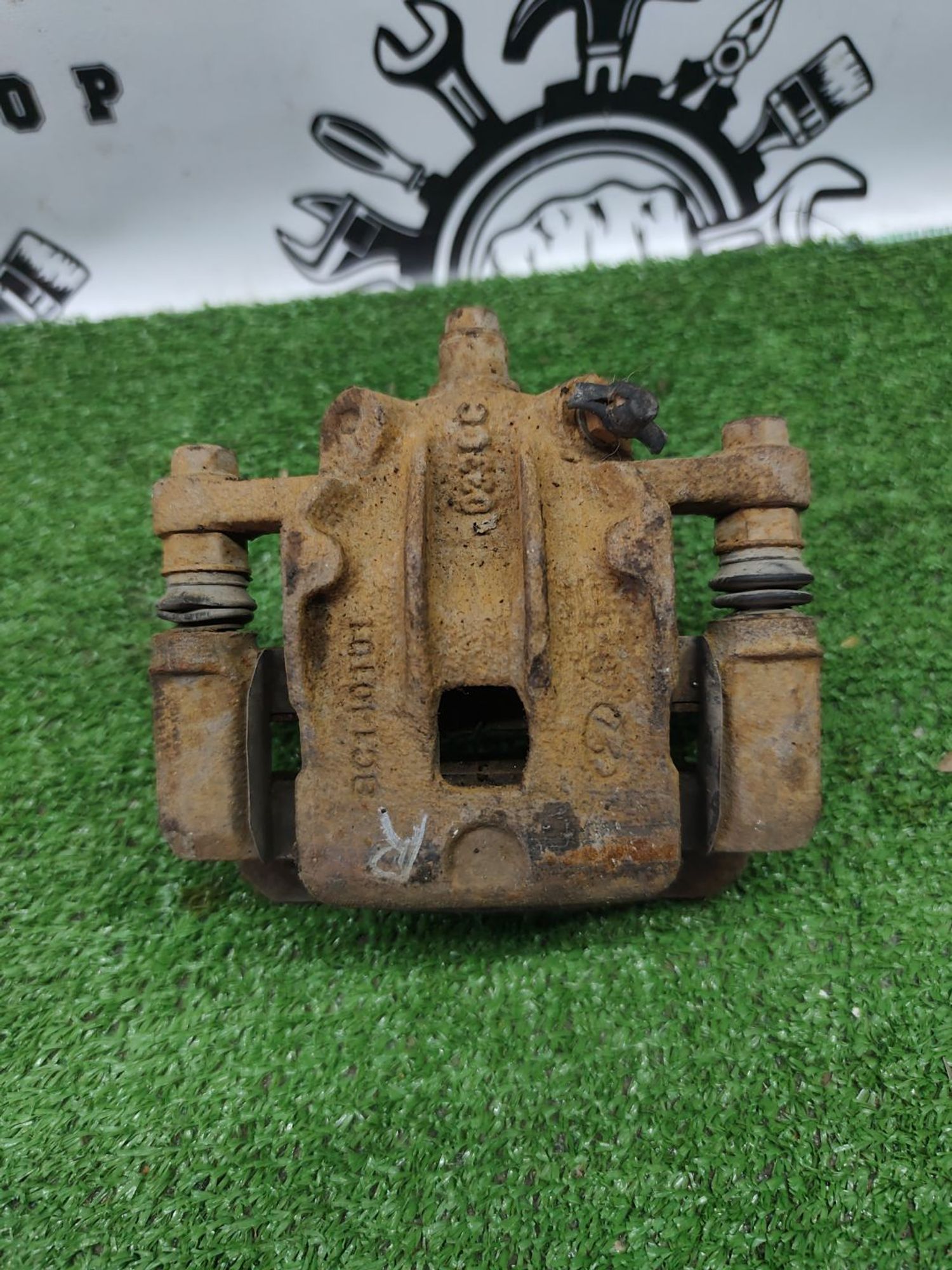 https://ycs.partsauto.market/partsauto-images/thmbs/userImages/cca1856e256b5441544f9aba03b424a6/part/6df7ce22-cf13-461e-86bb-9820e3f56748_1783578757144.jpg
