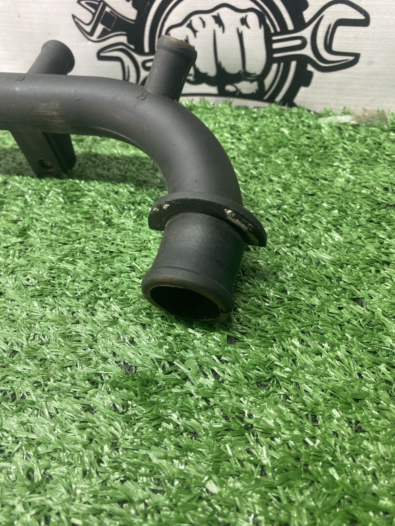 https://ycs.partsauto.market/partsauto-images/thmbs/userImages/cca1856e256b5441544f9aba03b424a6/part/6e102de5-d84f-4275-8d67-7d9575f14c39_1780476714597.jpg