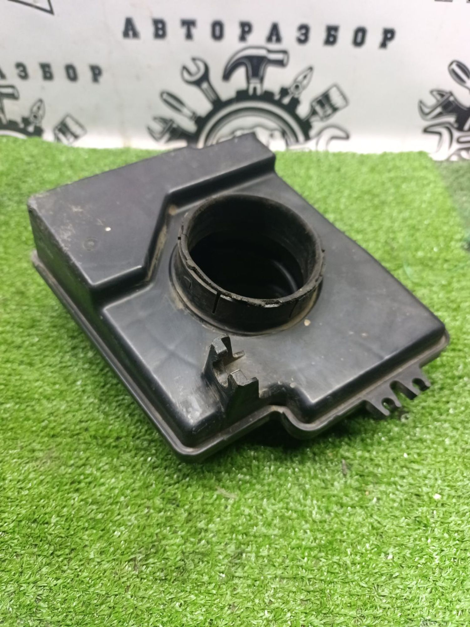 https://ycs.partsauto.market/partsauto-images/thmbs/userImages/cca1856e256b5441544f9aba03b424a6/part/6e5f06fc-01e3-4c7a-b609-98b83d50ef59_1789383901267.jpg