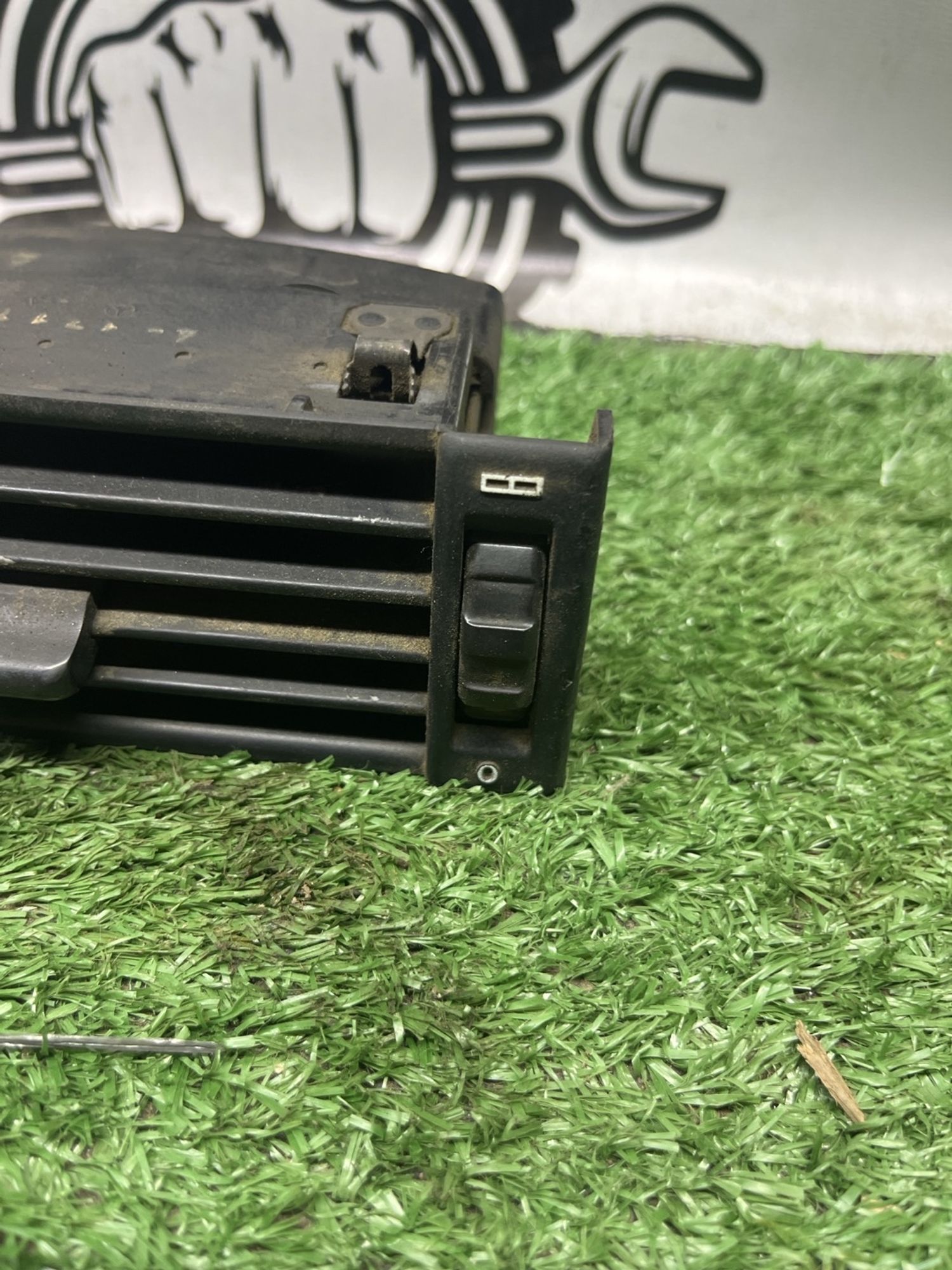 https://ycs.partsauto.market/partsauto-images/thmbs/userImages/cca1856e256b5441544f9aba03b424a6/part/6f133f3d-e52b-4cf4-bc6c-763cbe1d0055_1784268852690.jpg