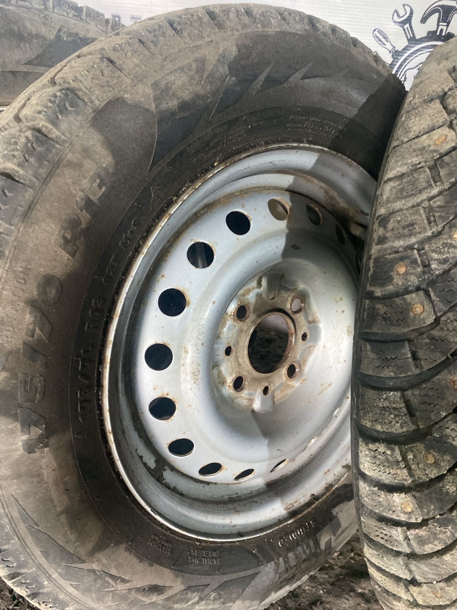 https://ycs.partsauto.market/partsauto-images/thmbs/userImages/cca1856e256b5441544f9aba03b424a6/part/702a7f80-4b16-4e0d-80a1-b88f60ab7bb5_1781601316430.jpg